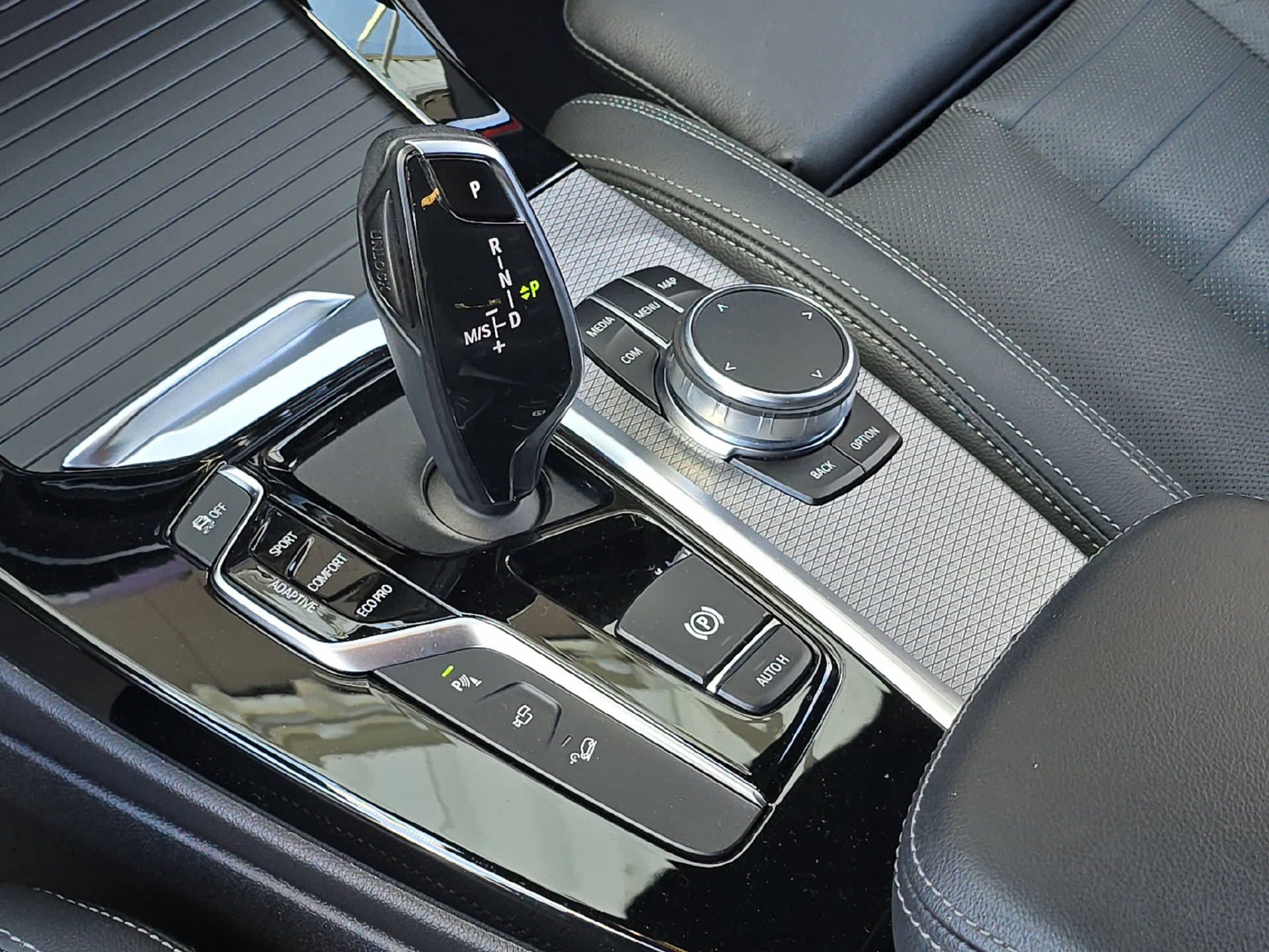 BMW X3 M40d ** Leasingaktion 2,9% // Frisch ab MFK // 12 Monate GARANTIE **-image-17