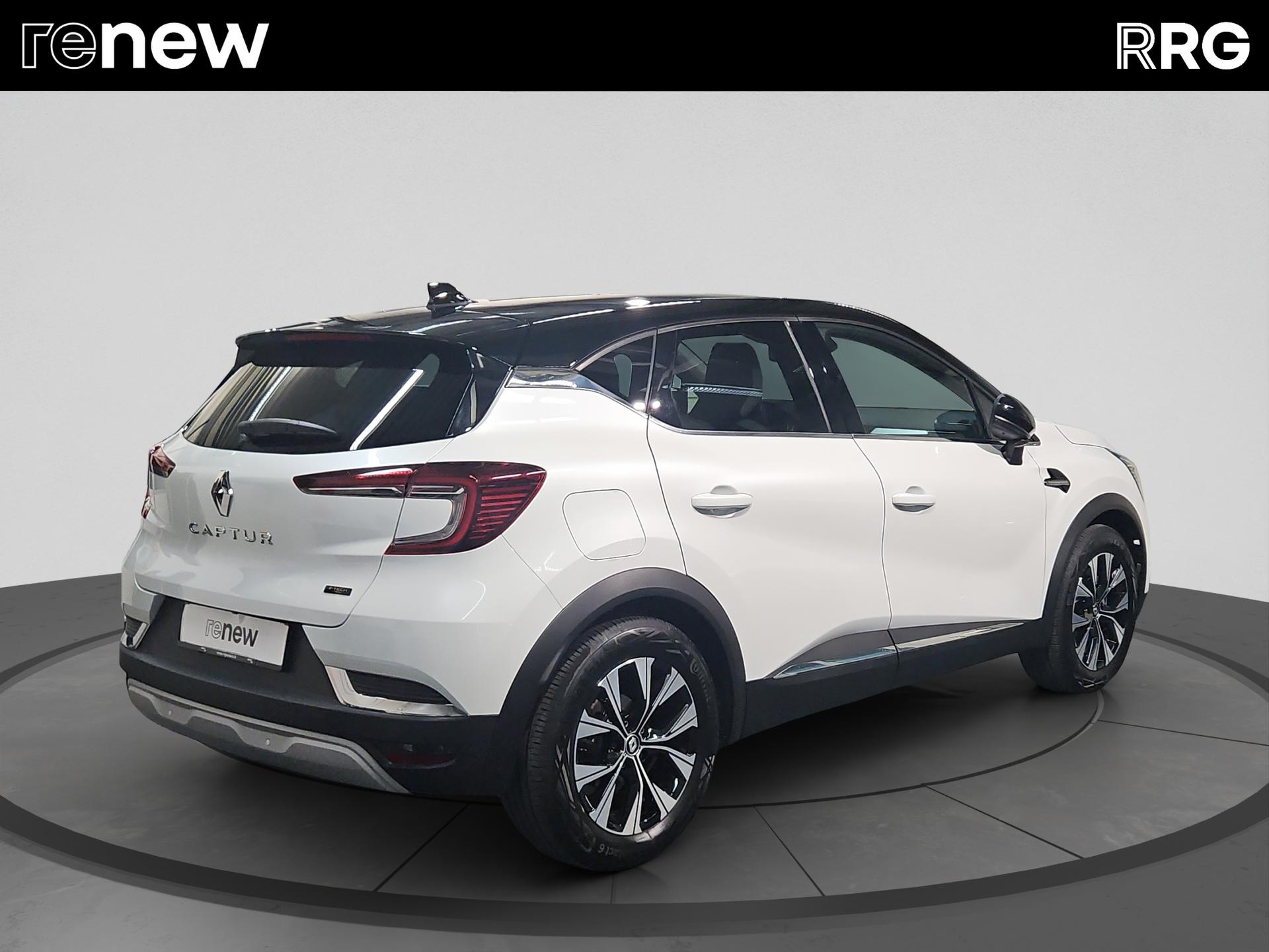 RENAULT Captur 1.6 E-Tech 145 Techno DHT-image-2
