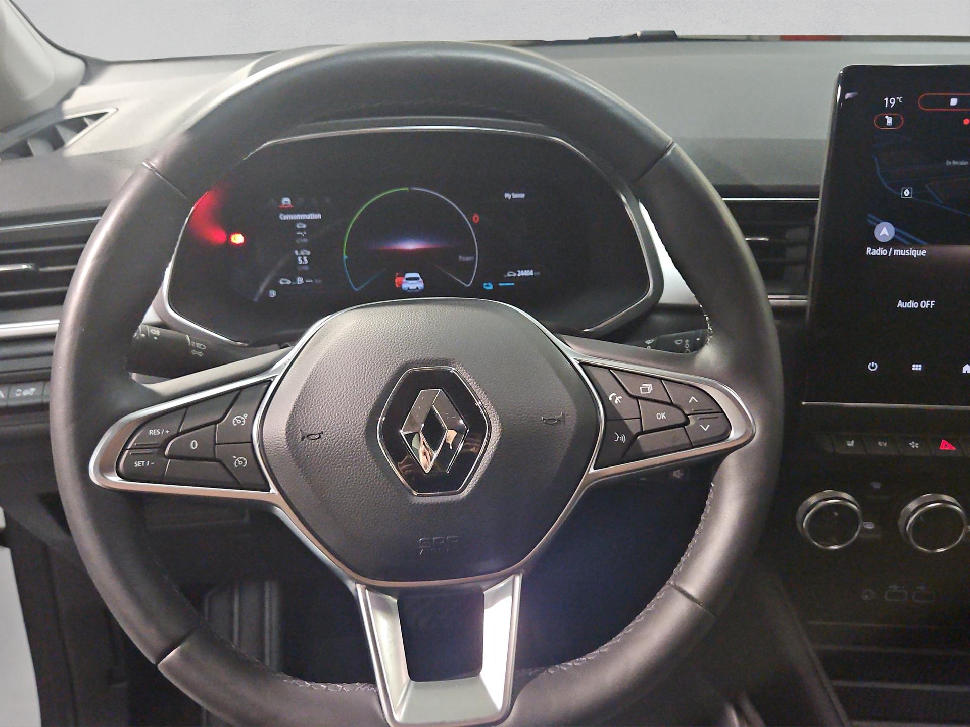 RENAULT Captur 1.6 E-Tech 145 Techno DHT-image-9