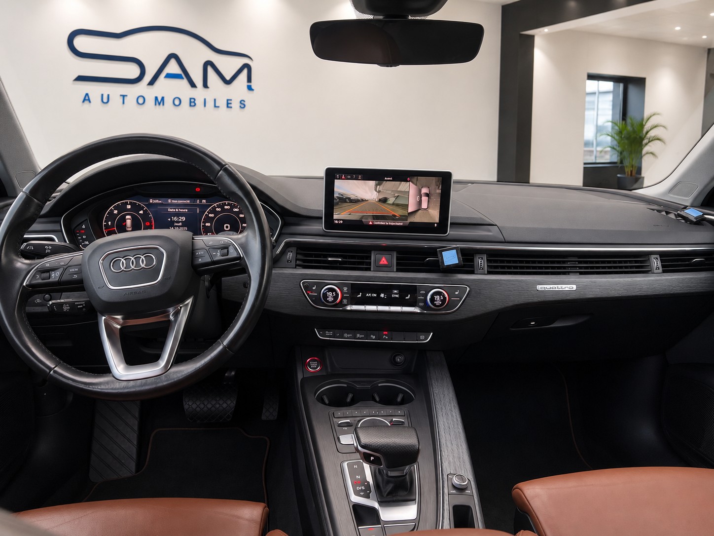 AUDI A4 Avant 3.0 TDI Design quattro tiptronic-image-7