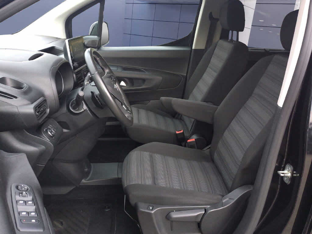 OPEL Combo Life XL 1.2 Ultimate S/S-image-9