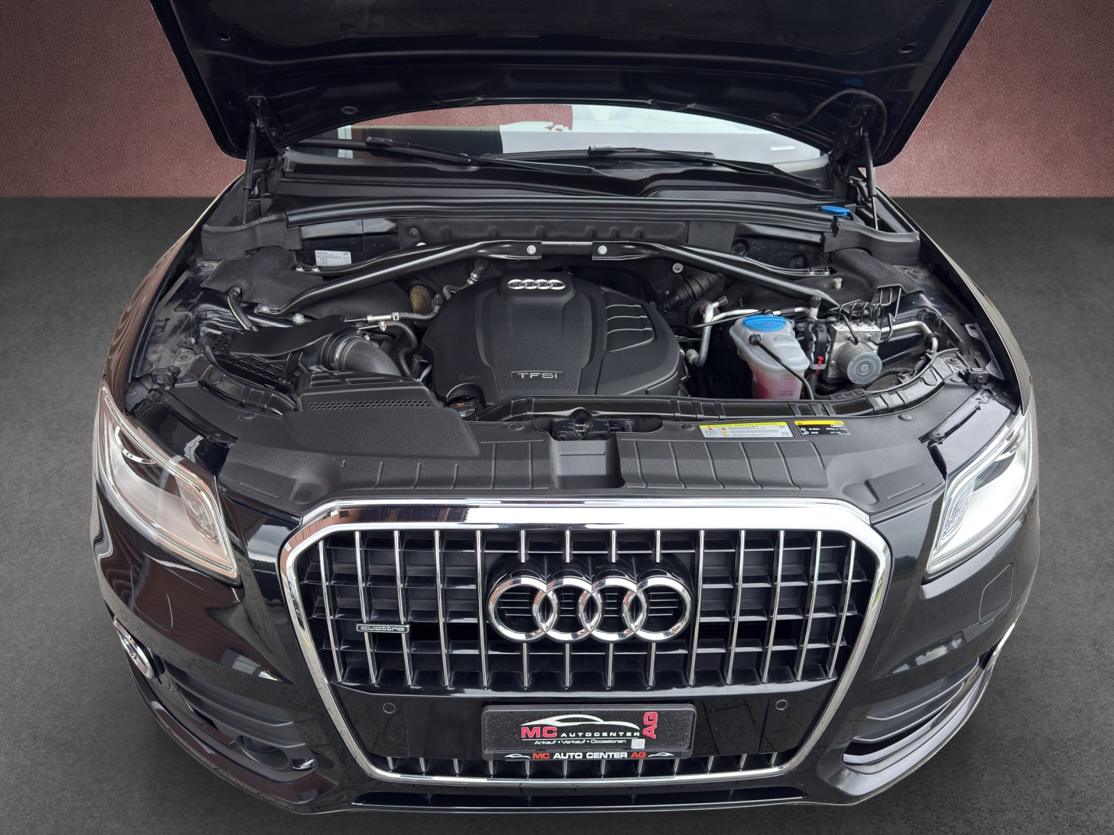 AUDI Q5 2.0 TFSI quattro tiptronic-image-14