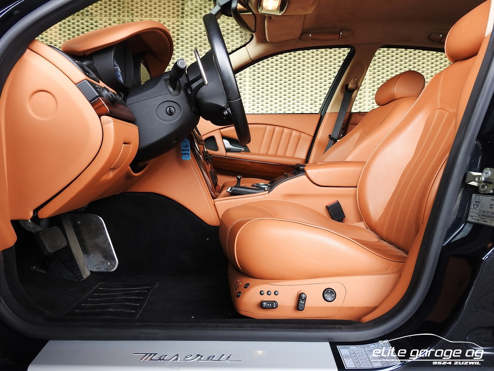 MASERATI Quattroporte 4.2 Exec. GT-image-9
