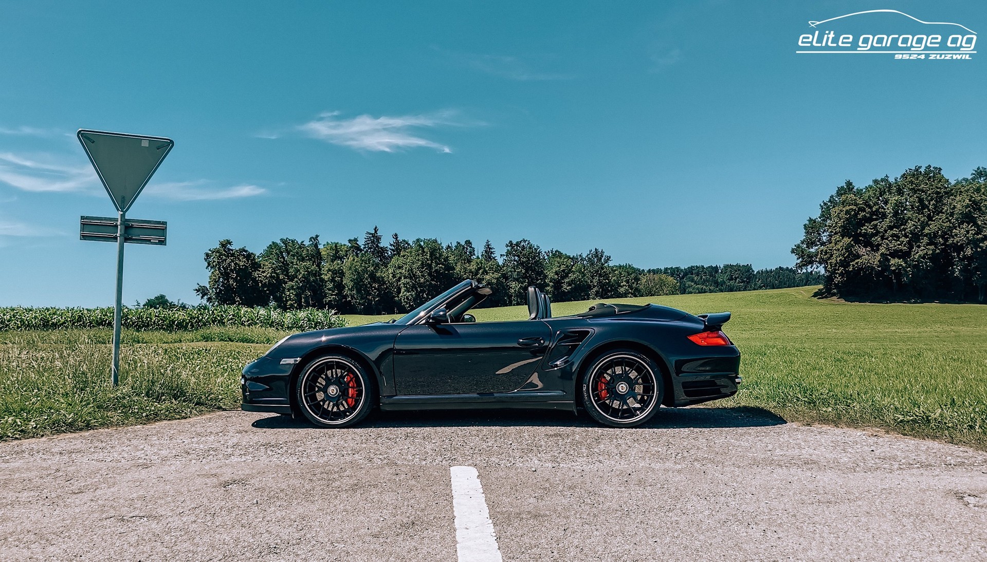 PORSCHE 911 Cabrio Turbo-image-5