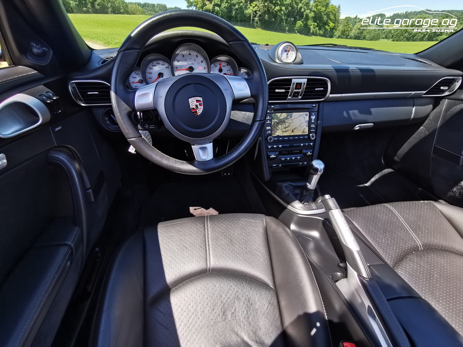 PORSCHE 911 Cabrio Turbo-image-13