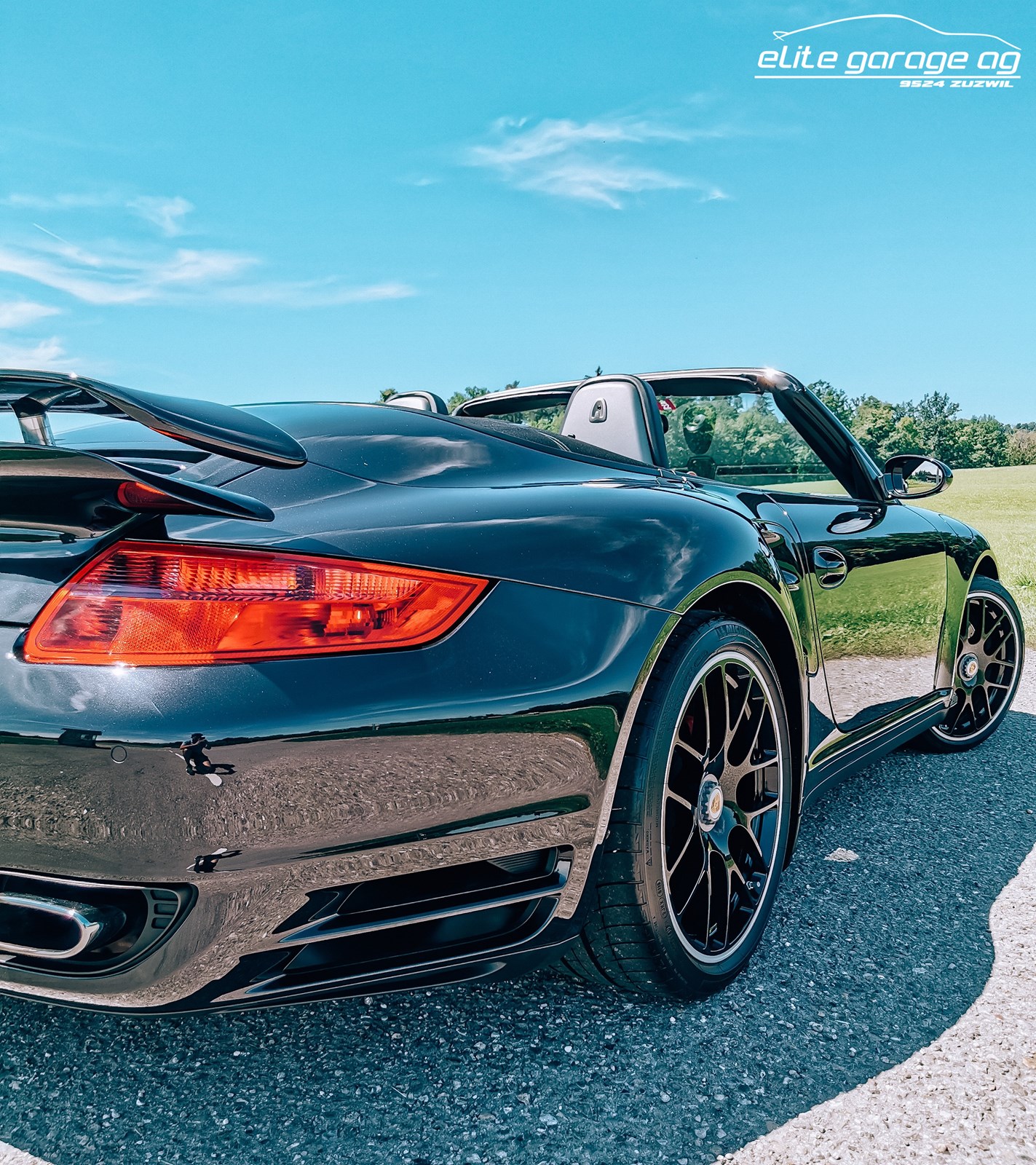 PORSCHE 911 Cabrio Turbo-image-9