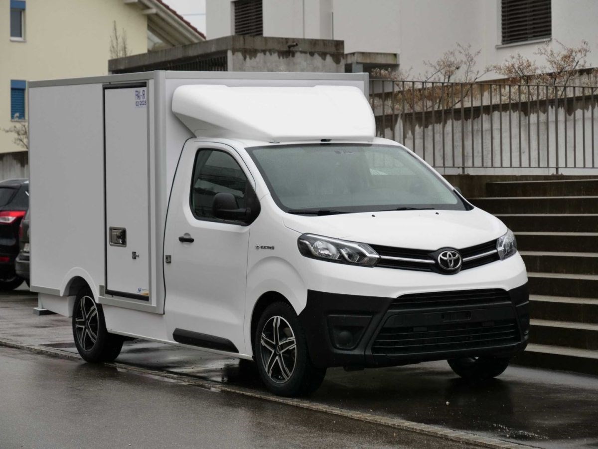 TOYOTA Proace EV 75kWh Long Active-image-1