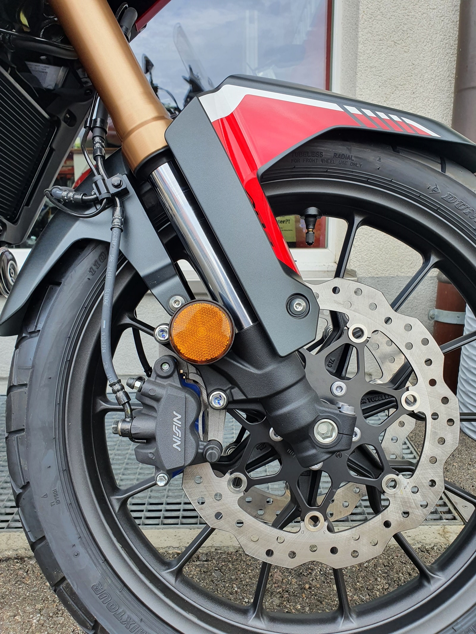 HONDA CB 500 X-showroom-element-3