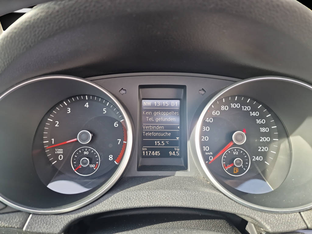 VW Golf VI Cabriolet 1.4 160 TSI DSG-image-13