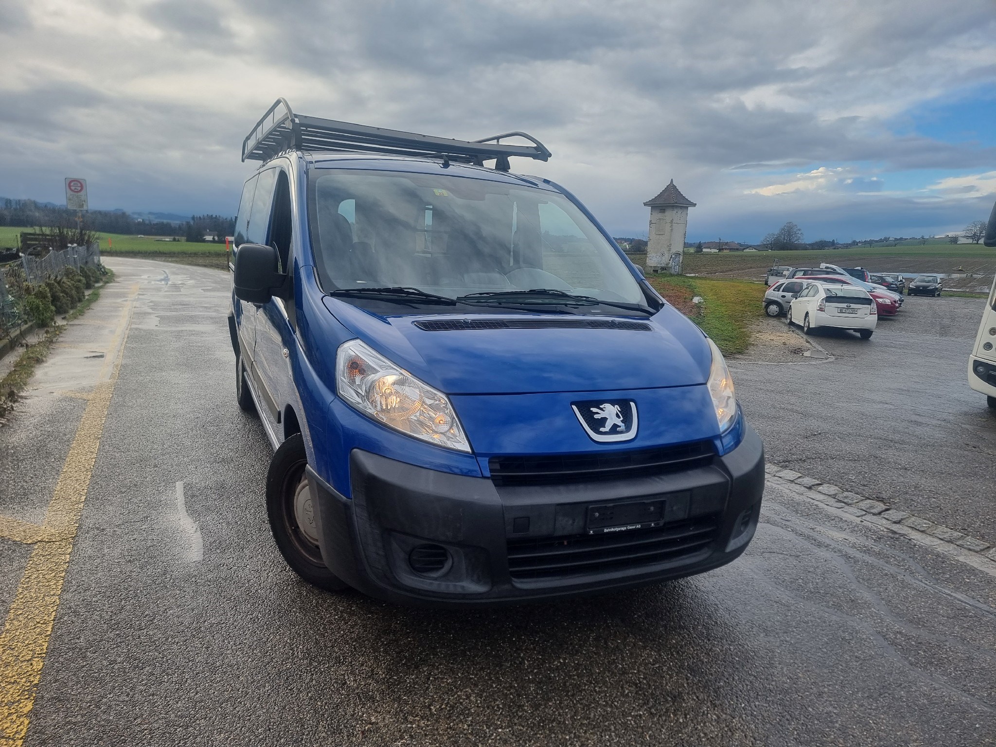 Car photo