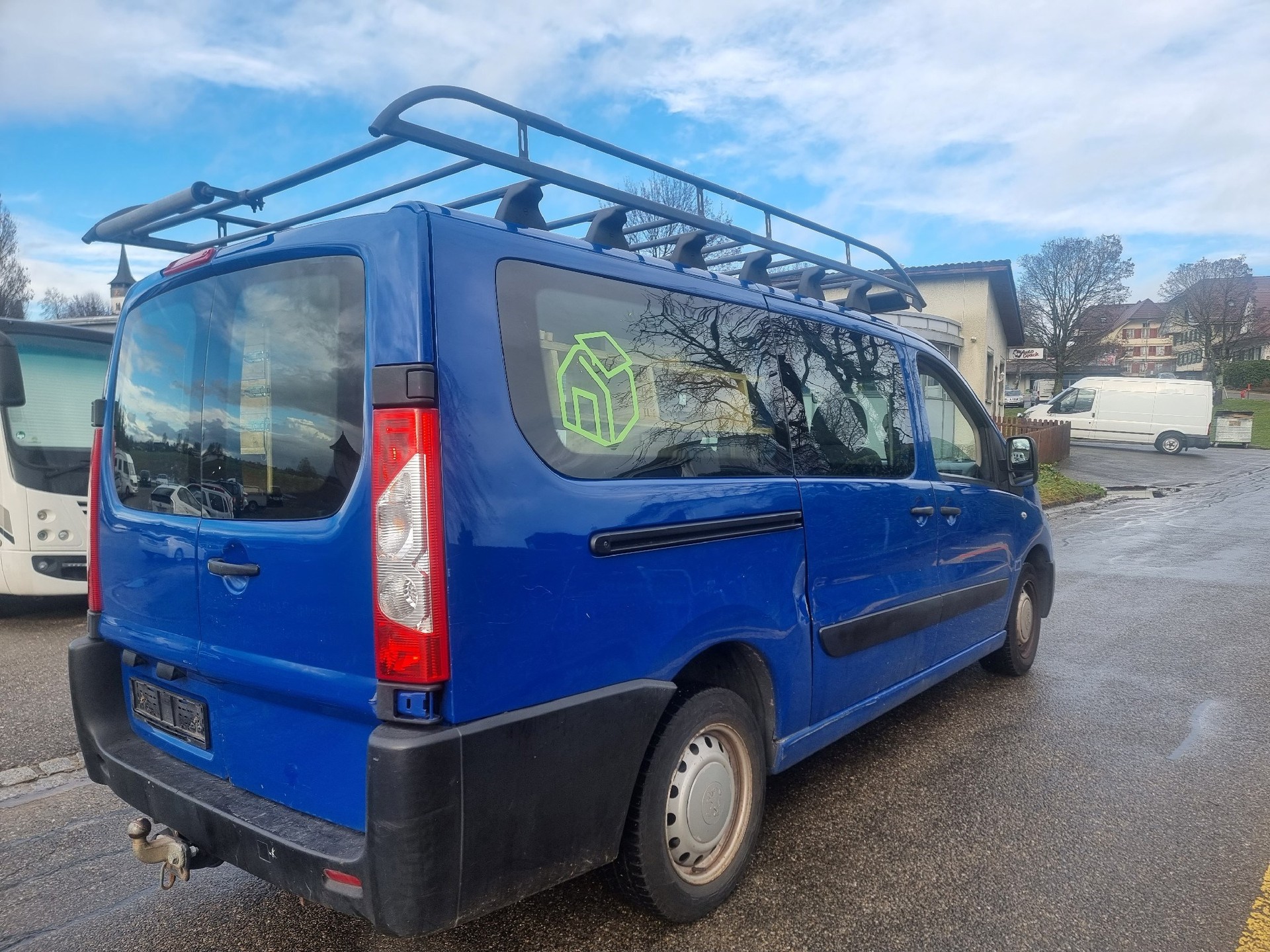 PEUGEOT Expert 2.0 HDi 229 L2H1-image-7