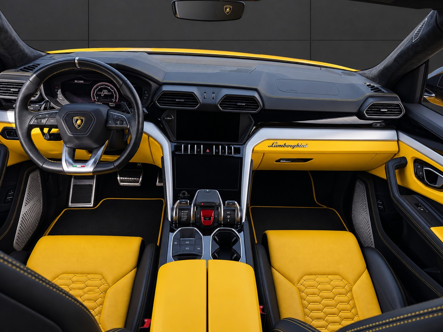 LAMBORGHINI Urus E-Gear-image-9