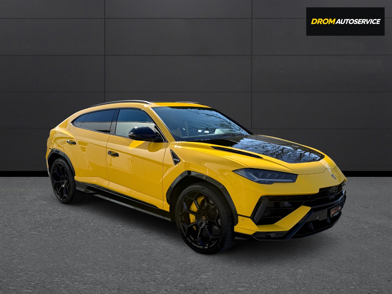 LAMBORGHINI Urus E-Gear-image-0