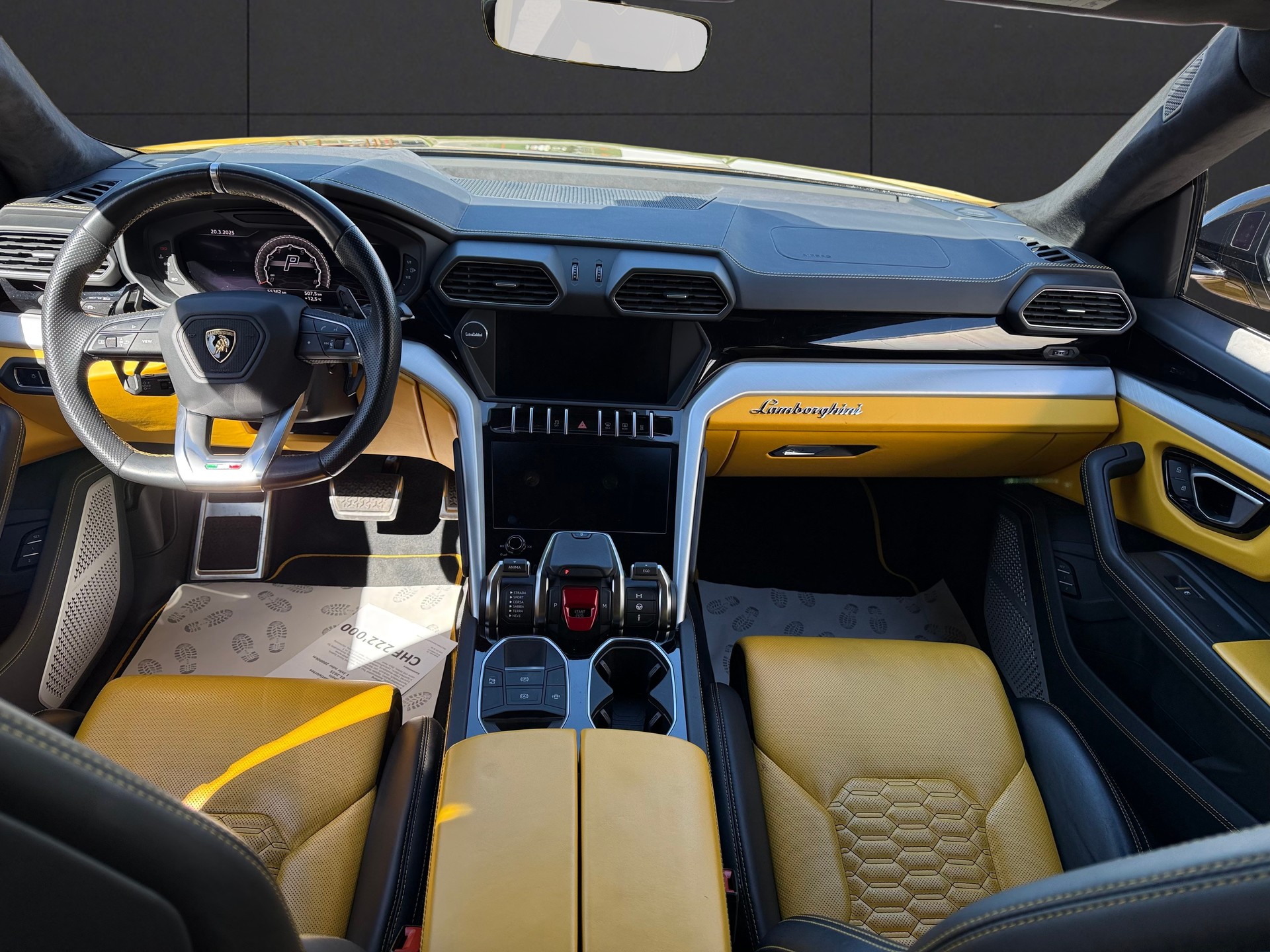 LAMBORGHINI Urus E-Gear-image-22
