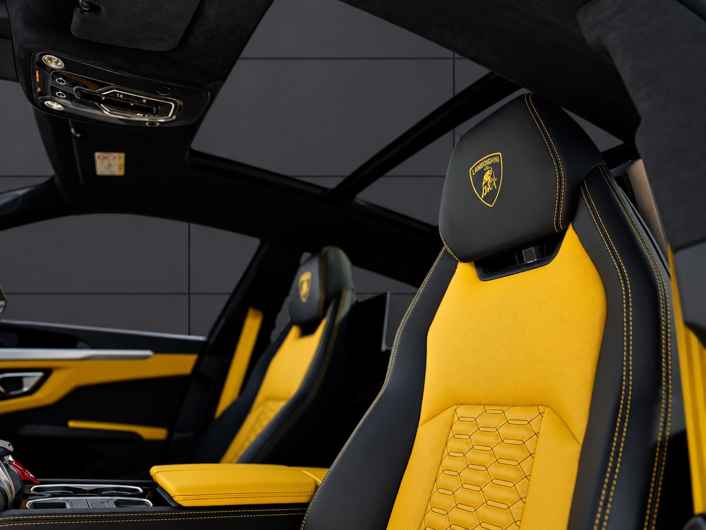 LAMBORGHINI Urus E-Gear-image-11
