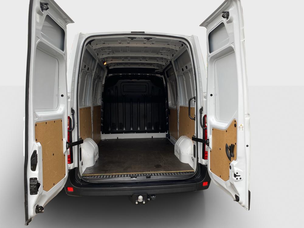 RENAULT Master T35 2.3 Blue dCi 150 L2H2-image-6