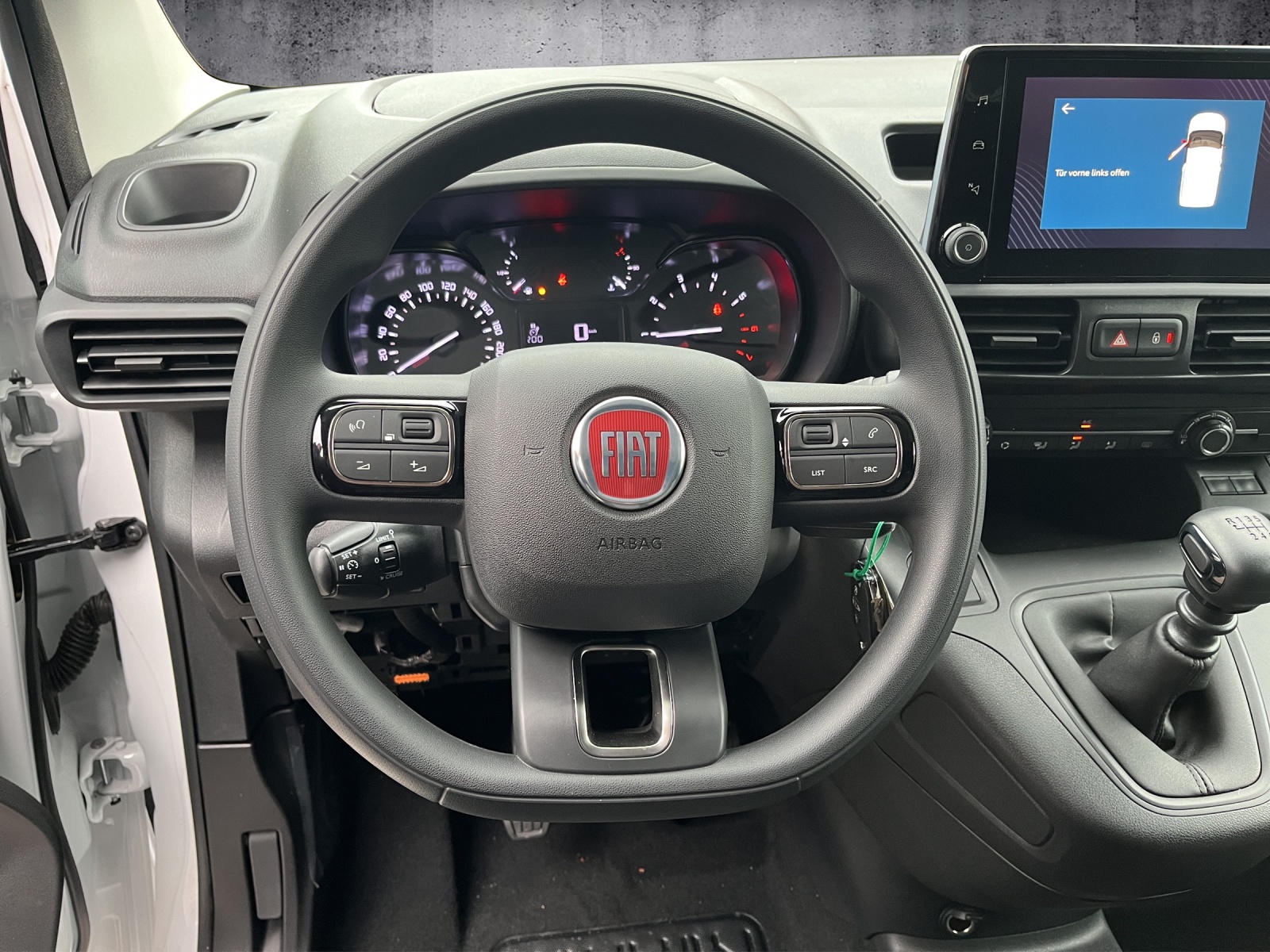 FIAT Doblo Kaw. L1 1.2 PureTech Swiss-image-9