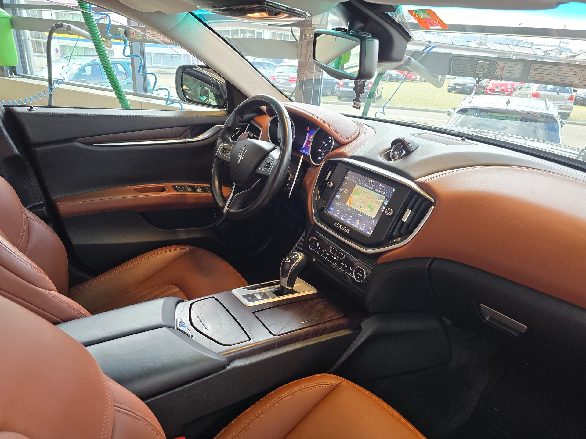 MASERATI Ghibli S Q4 3.0 V6 Automatica-image-11