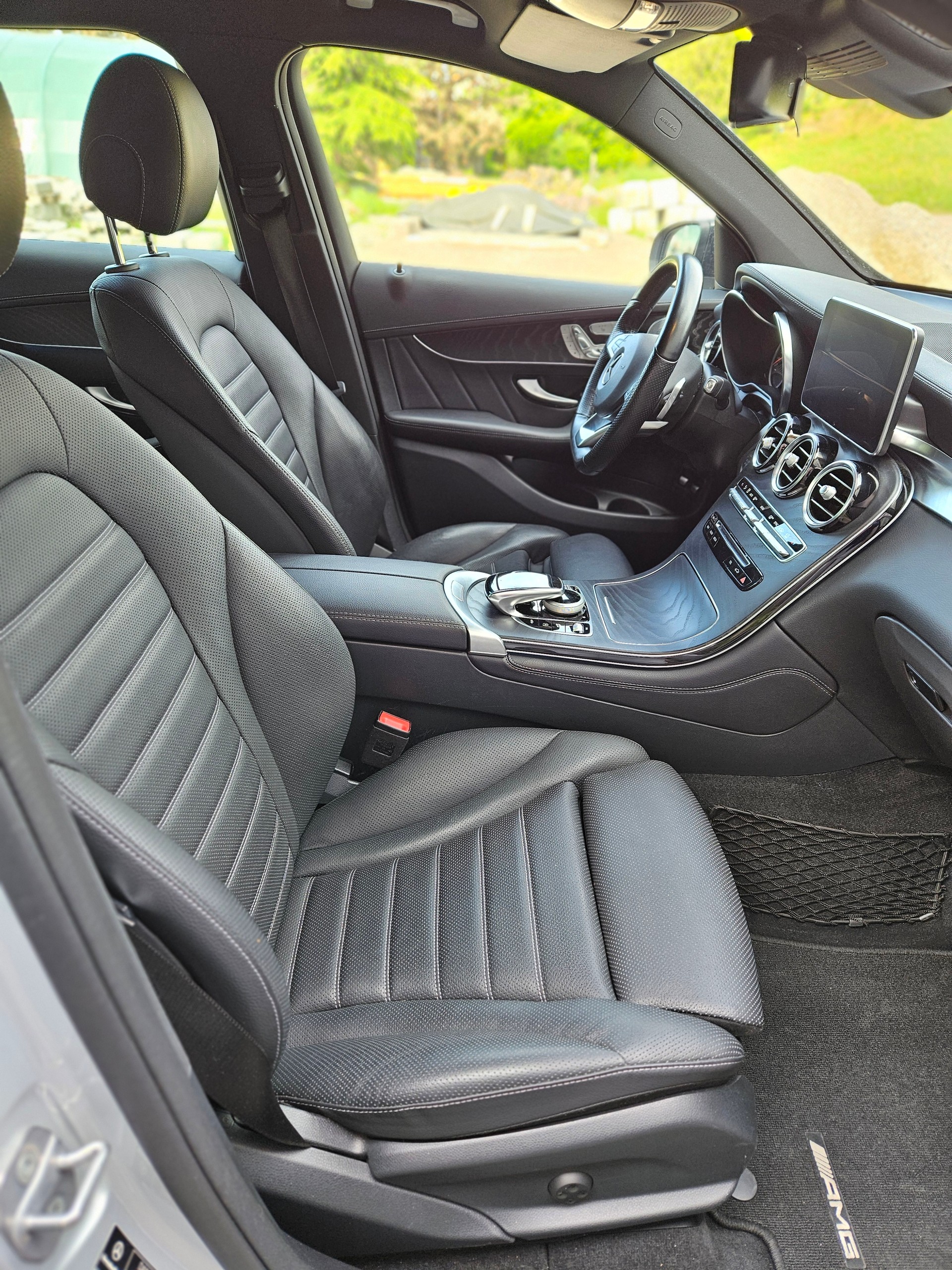 MERCEDES-BENZ GLC 43 AMG 4Matic 9G-Tronic-image-6