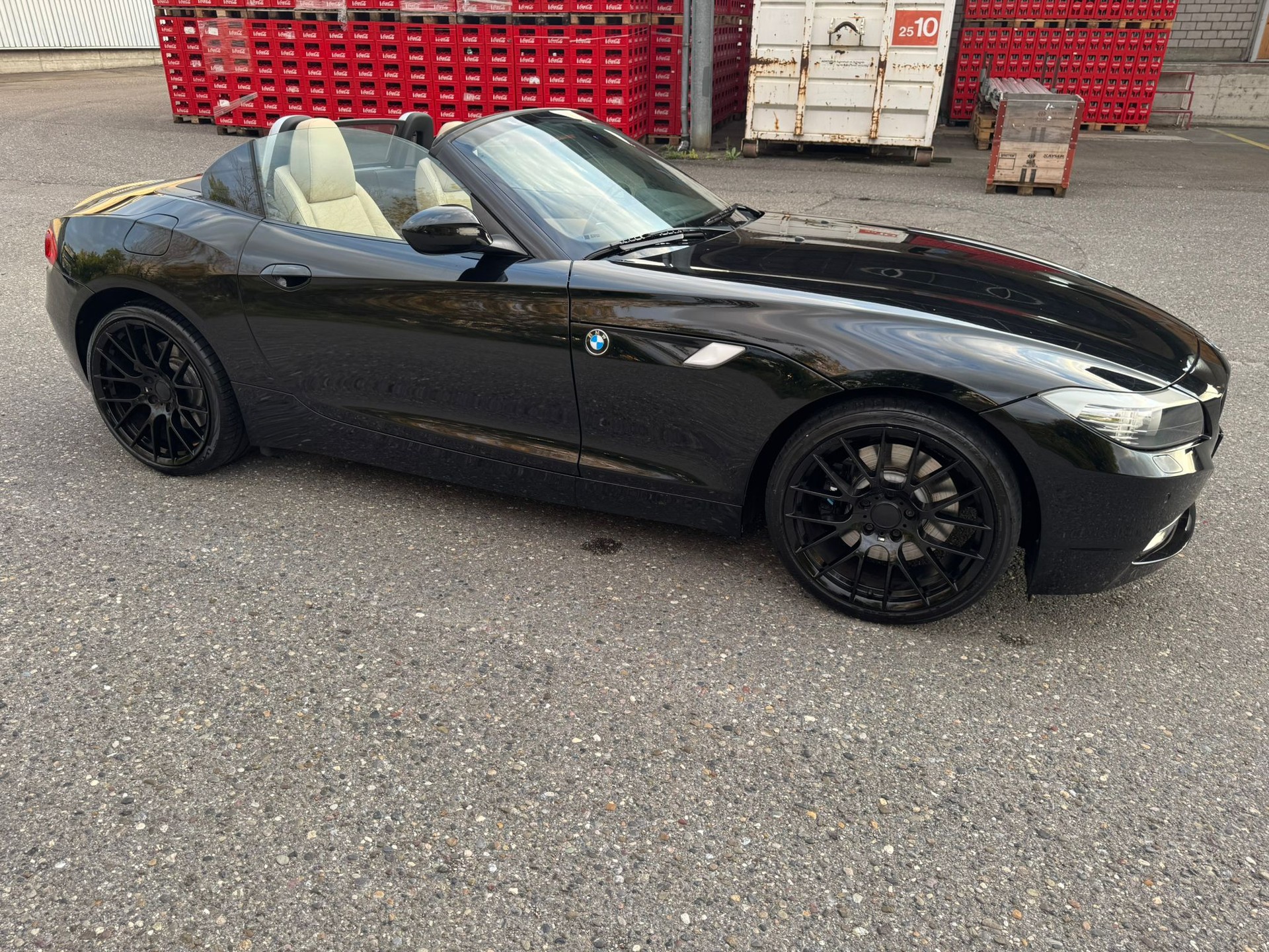 BMW Z4 sDrive35i-image-11