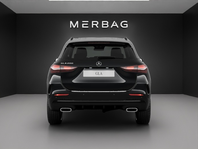 MERCEDES-BENZ GLA 200 7G-DCT-image-3