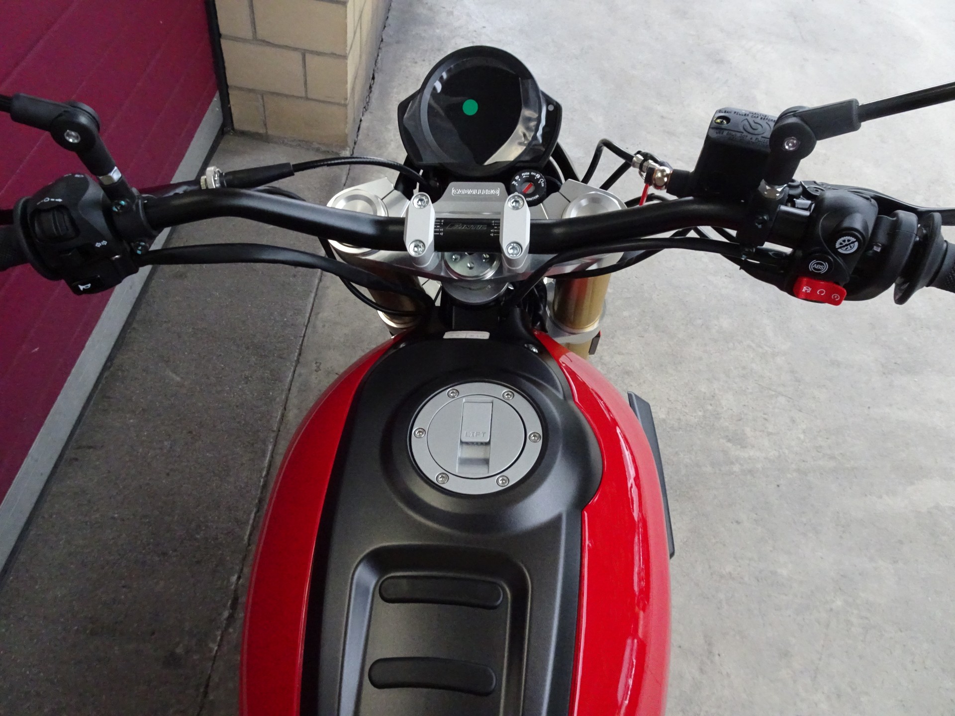 FANTIC Caballero 700 Scrambler-image-5