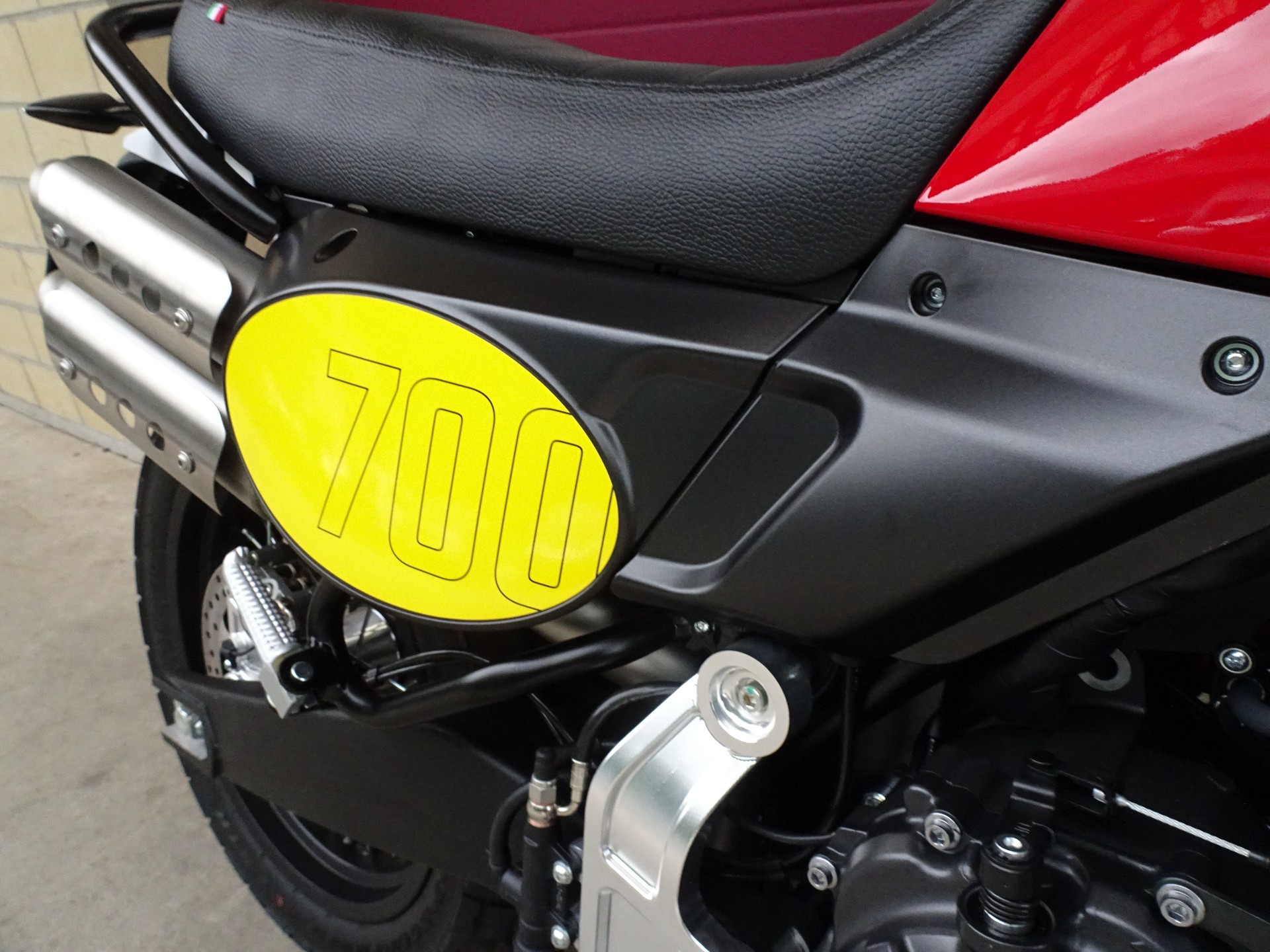 FANTIC Caballero 700 Scrambler-image-13