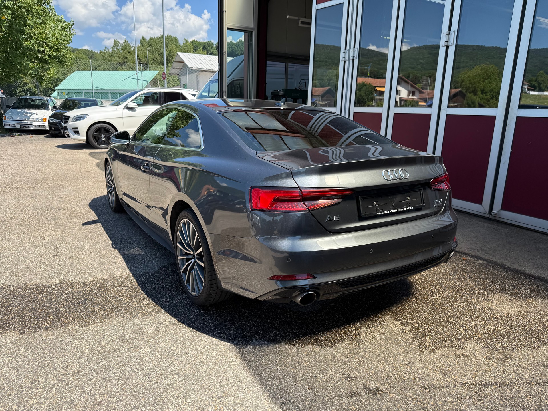 AUDI A5 Coupé 2.0 TFSI Design quattro S-tronic-image-3