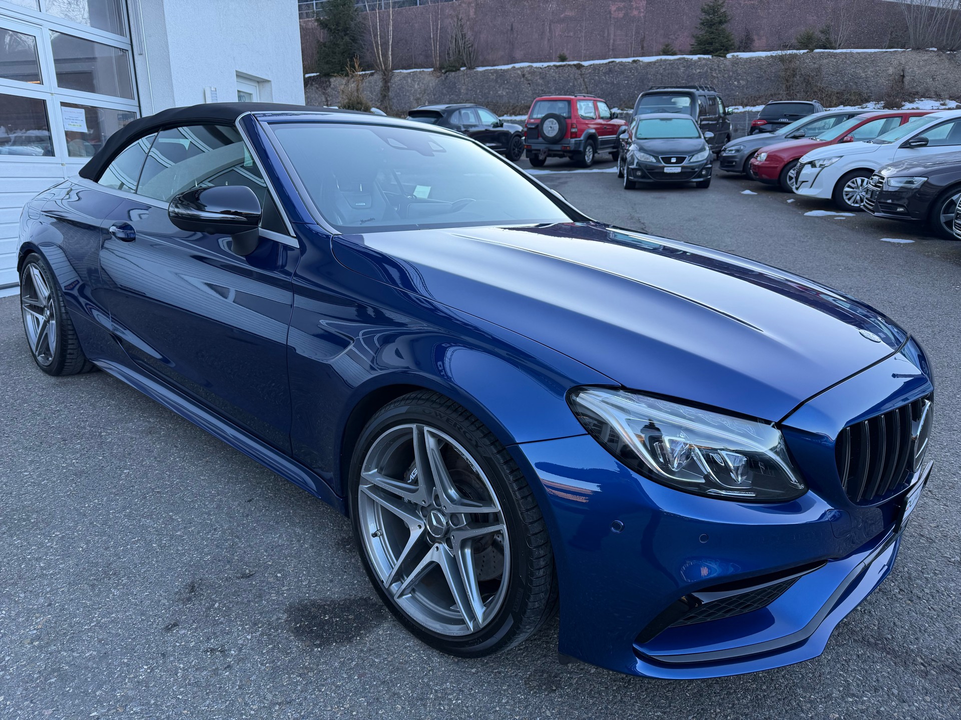 MERCEDES-BENZ C 63 Cabriolet AMG Speedshift-showroom-element-3