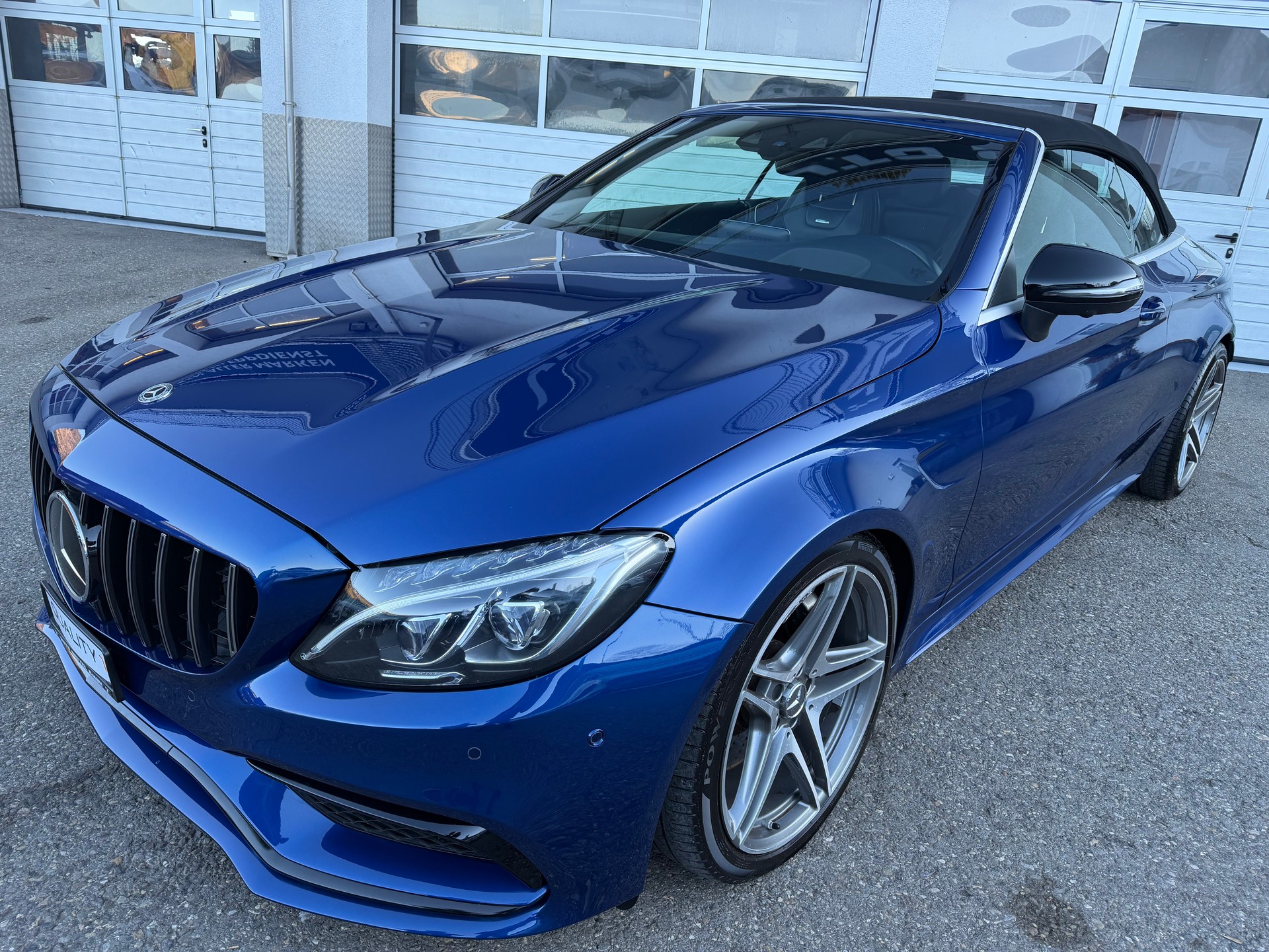 MERCEDES-BENZ C 63 Cabriolet AMG Speedshift