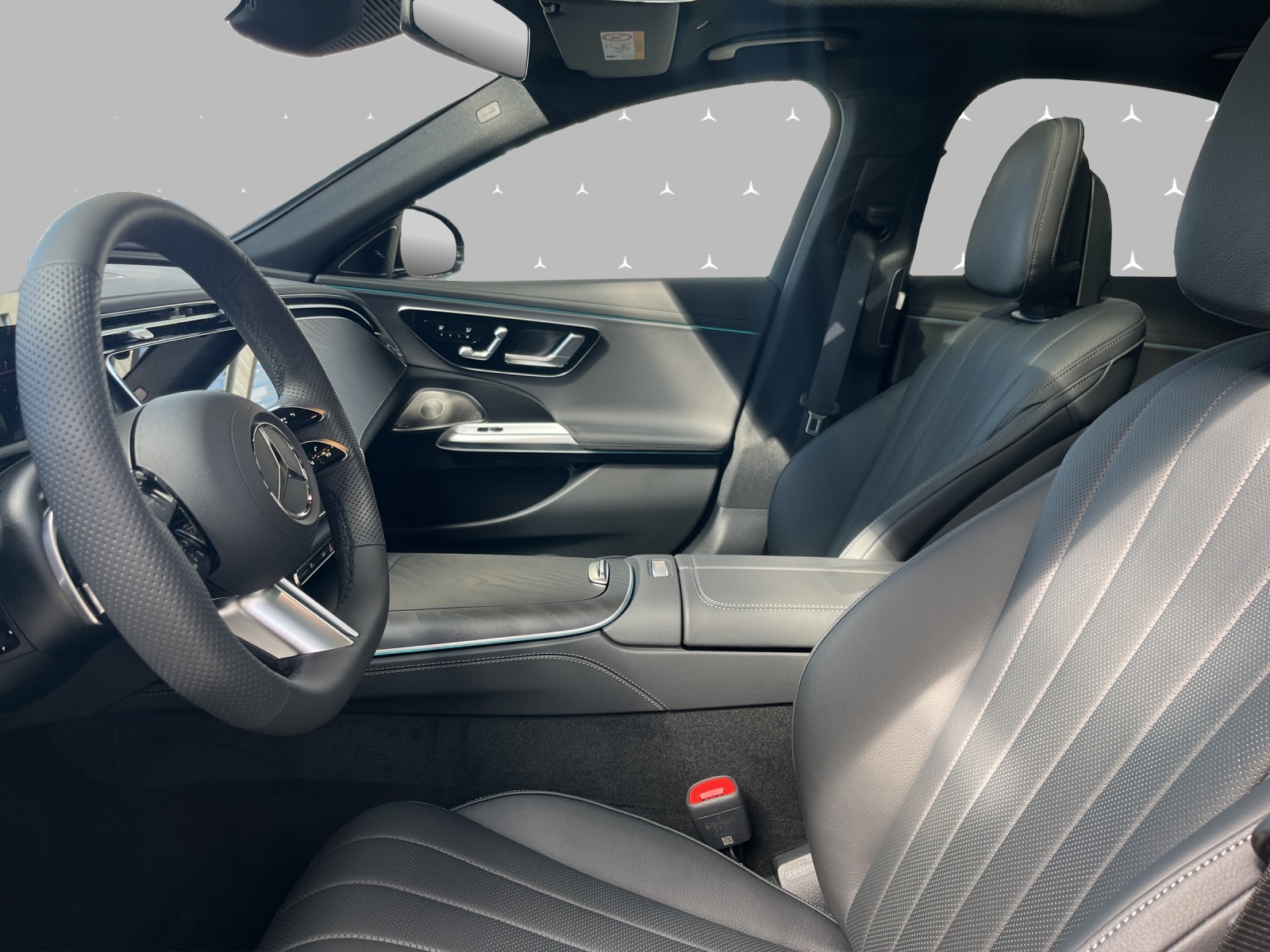 MERCEDES-BENZ E 220 d 4Matic 9G-Tronic-image-8