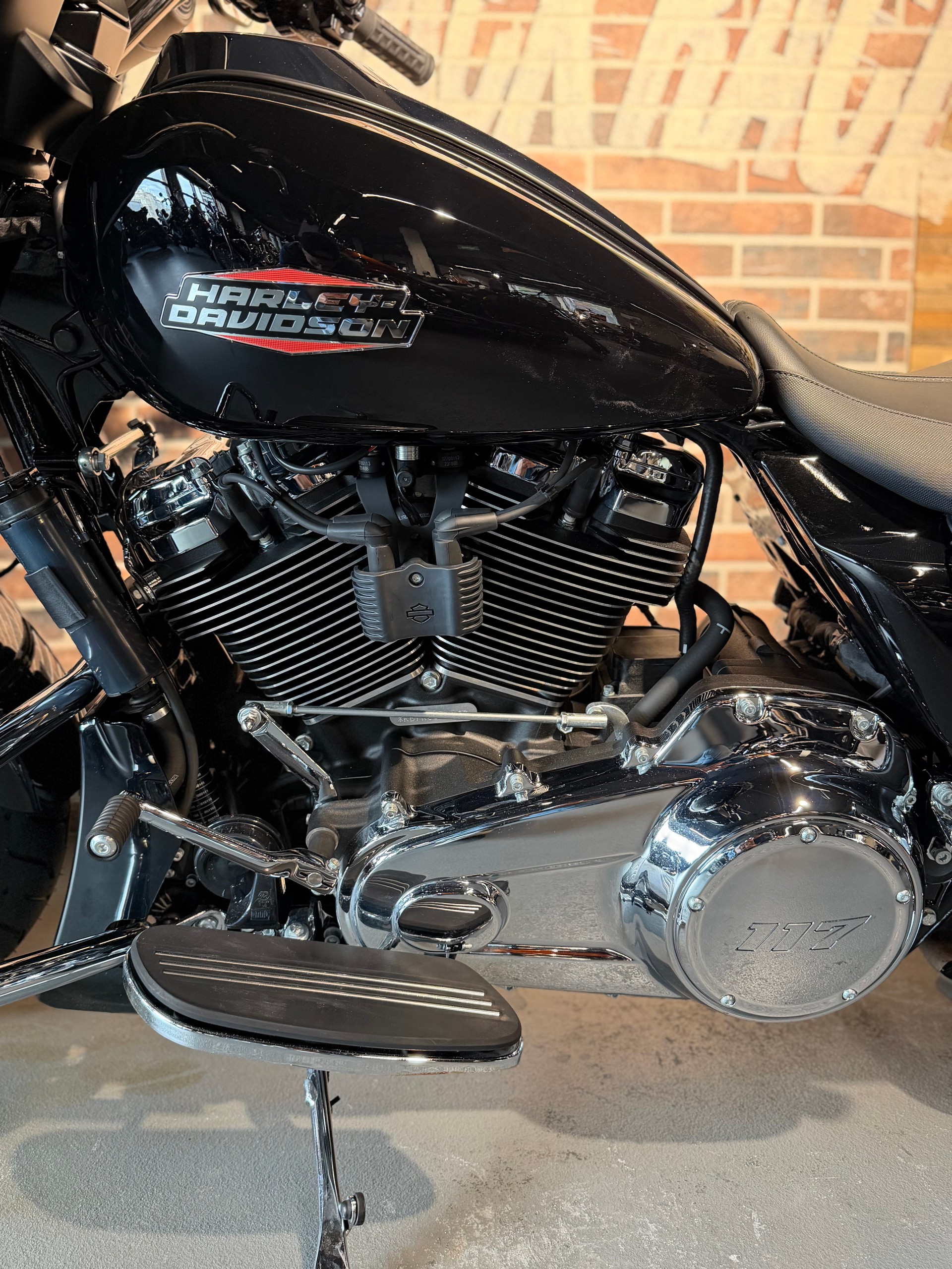 HARLEY-DAVIDSON FLHX Street Glide 117-showroom-element-2