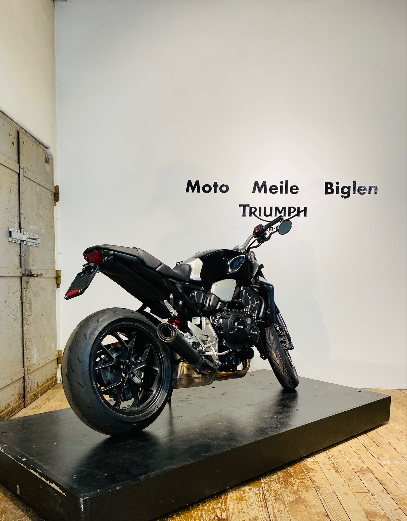 HONDA CB 1000 R ABS-image-5