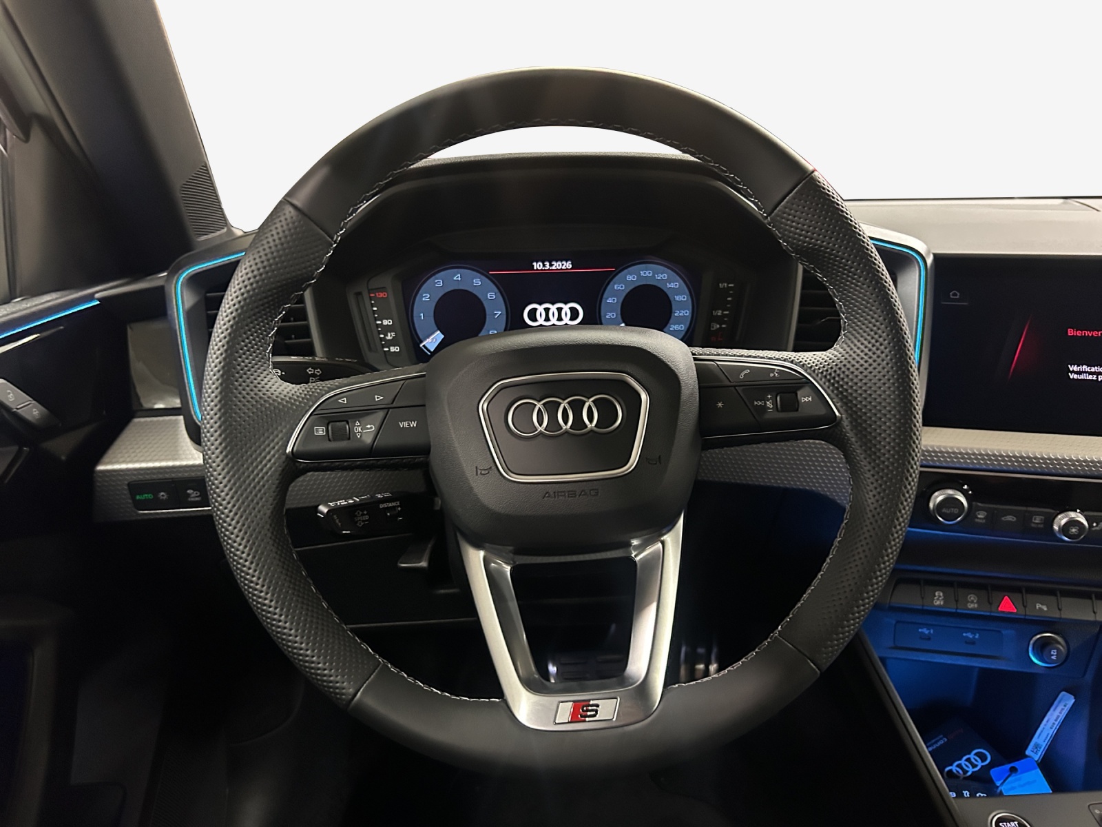 AUDI A1 Sportback 30 TFSI Attraction S-tronic-image-9