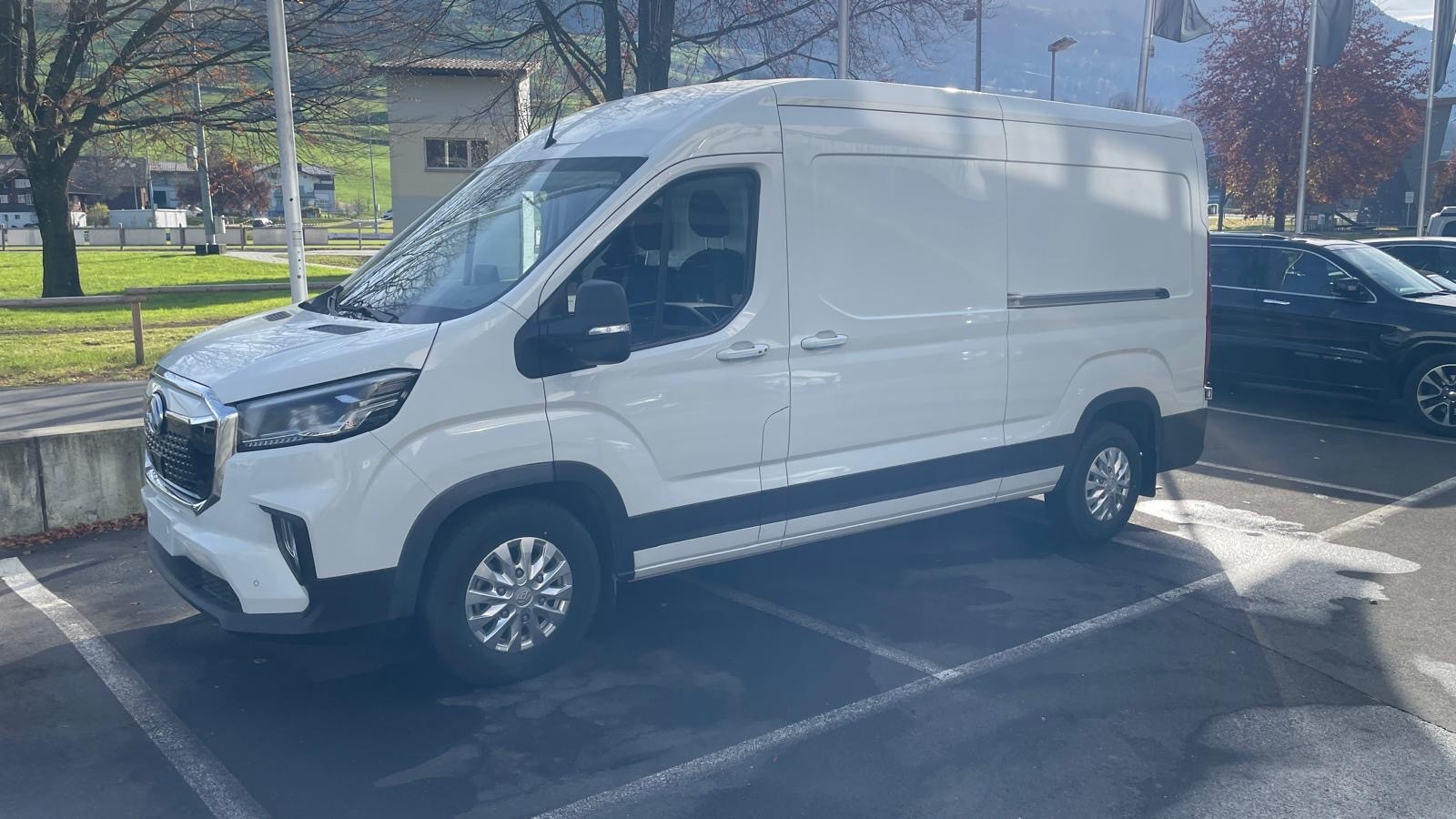 MAXUS eDeliver 9 L3H2 88.5kWh-showroom-element-2