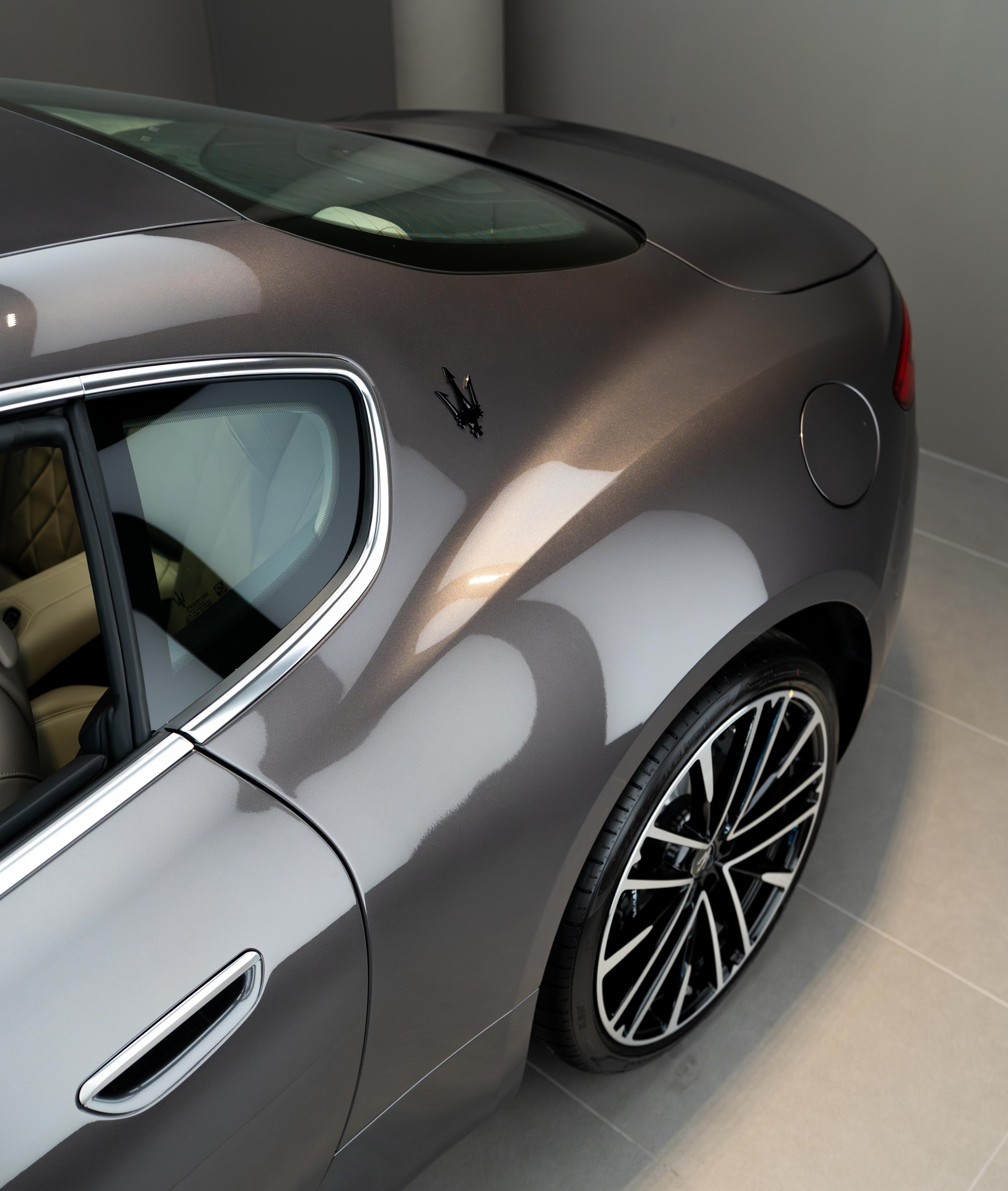 MASERATI GranTurismo Modena Automatica - Grigio Maratea - 2.99% Leasing-image-5
