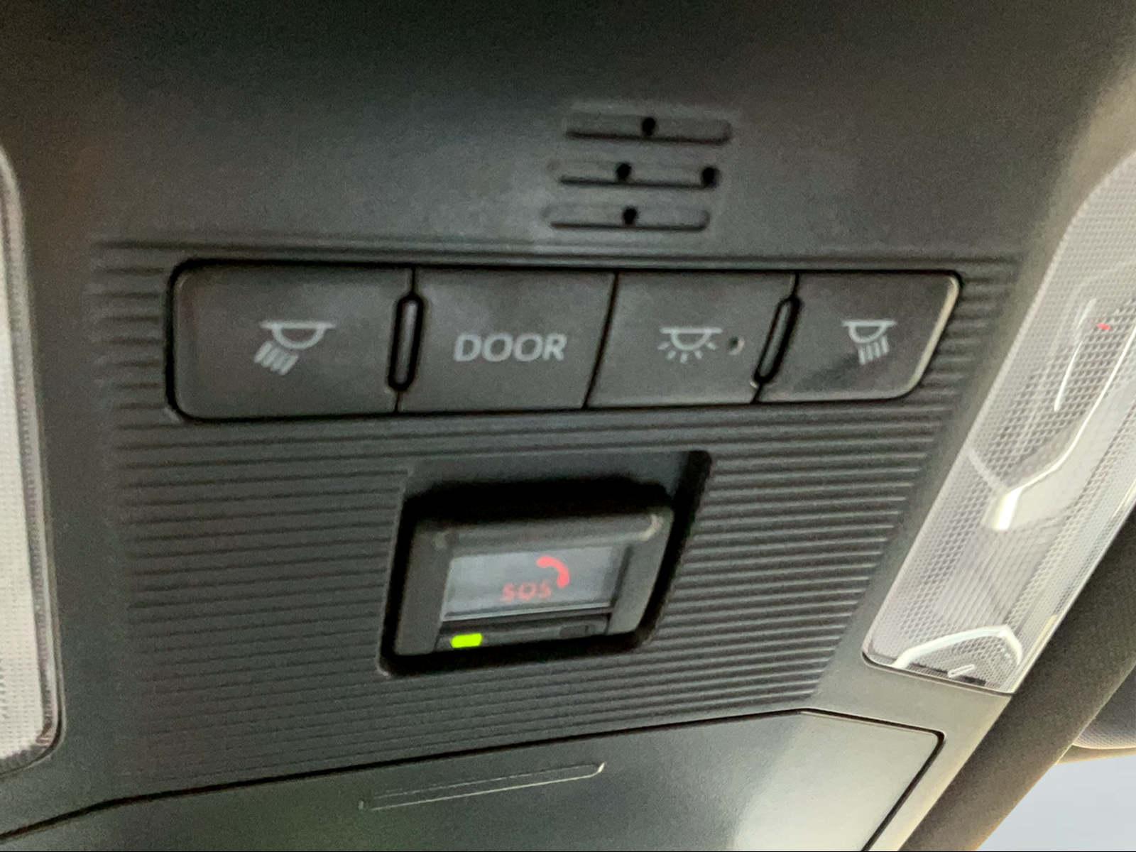 TOYOTA RAV4 2.5 Plug-In-Hybrid Premium-image-15