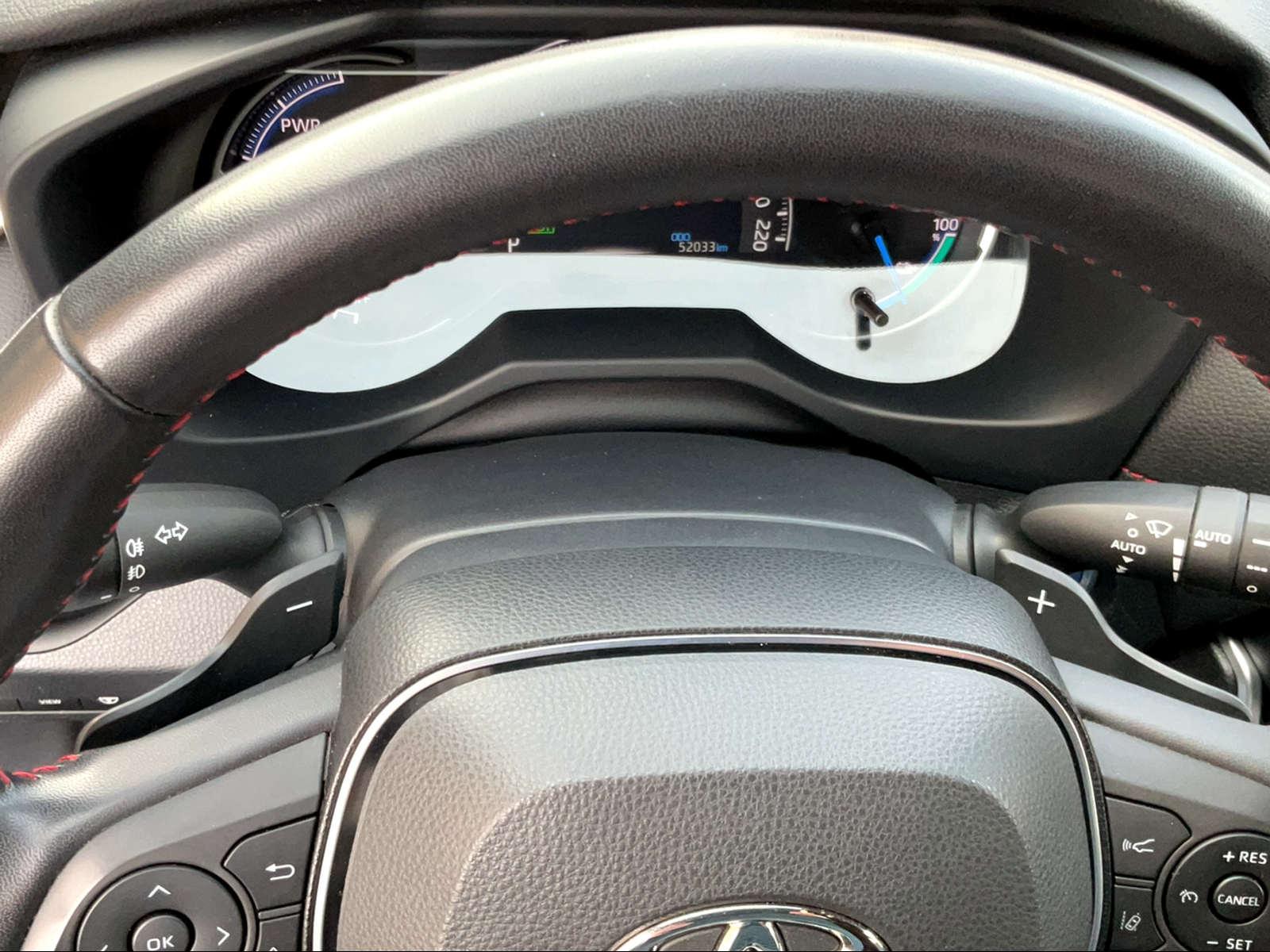 TOYOTA RAV4 2.5 Plug-In-Hybrid Premium-image-8