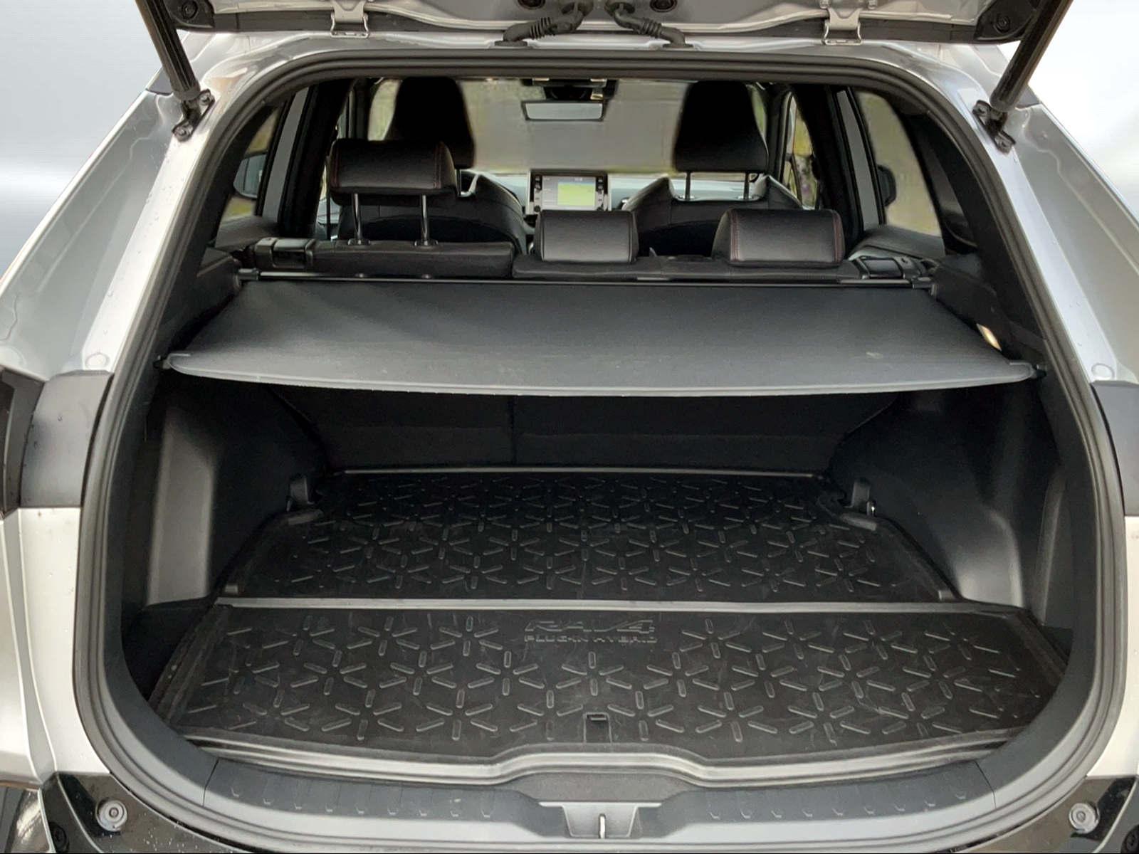 TOYOTA RAV4 2.5 Plug-In-Hybrid Premium-image-9