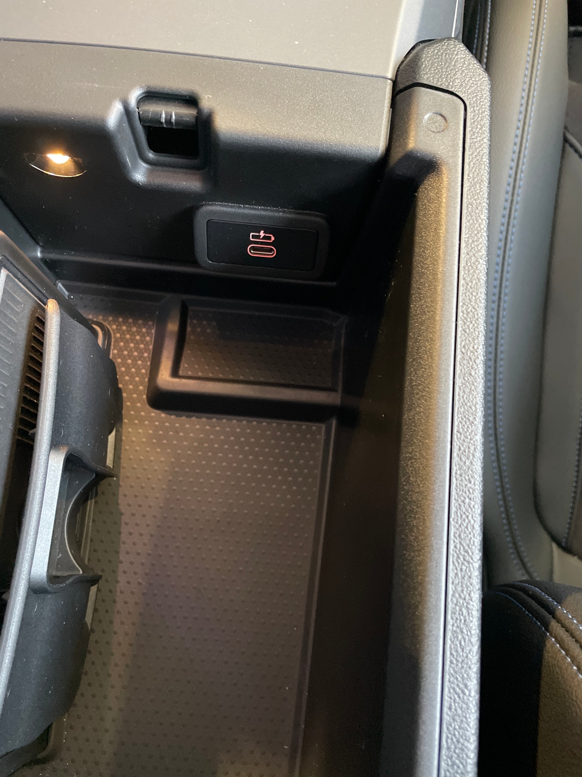 BMW M2 LCI-image-21