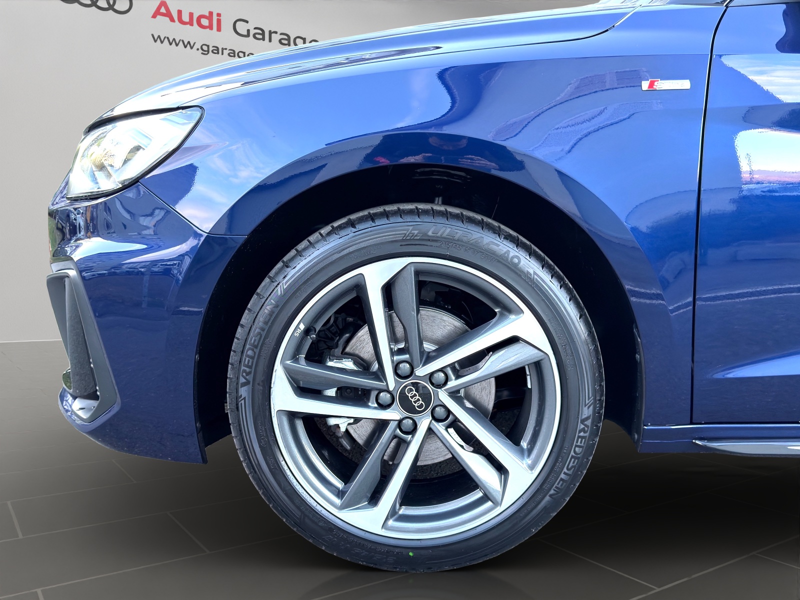 AUDI A1 Sportback 30 TFSI S Line Attraction S-tronic-image-7