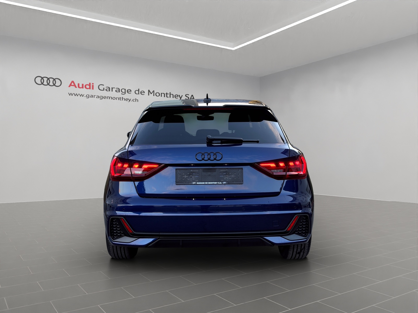 AUDI A1 Sportback 30 TFSI S Line Attraction S-tronic-image-6