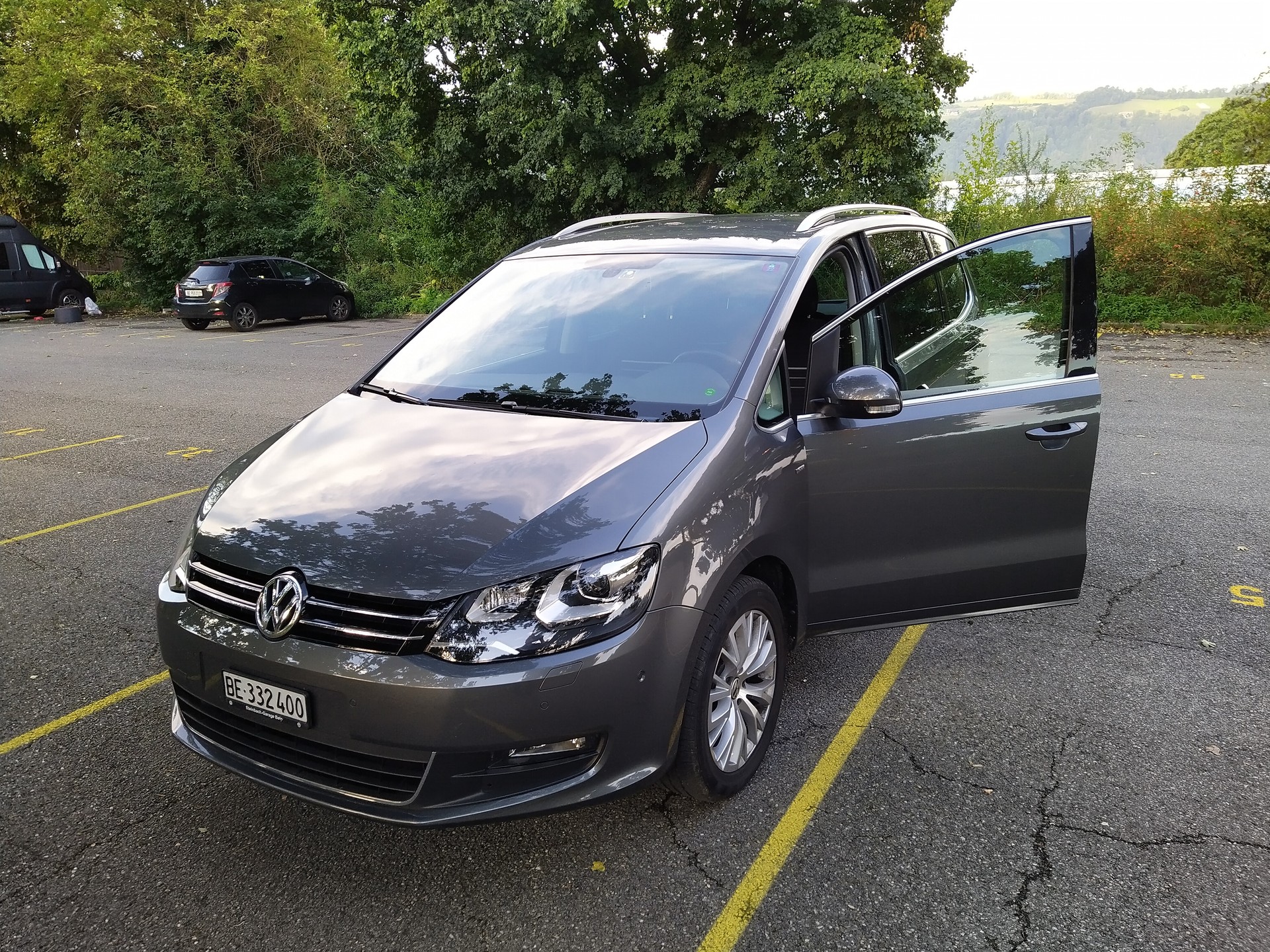 VW Sharan 1.4 TSI BlueMotion Technology Cup-image-0
