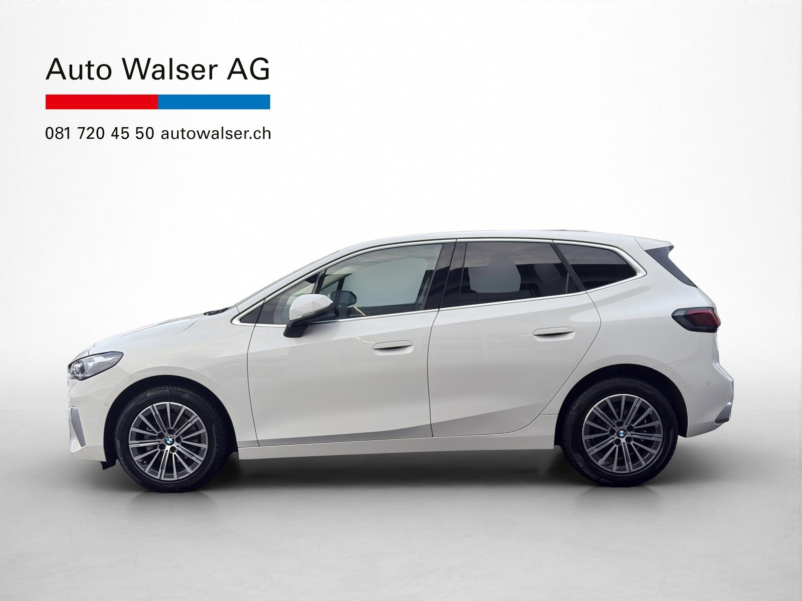 BMW 218i Active Tourer-image-1