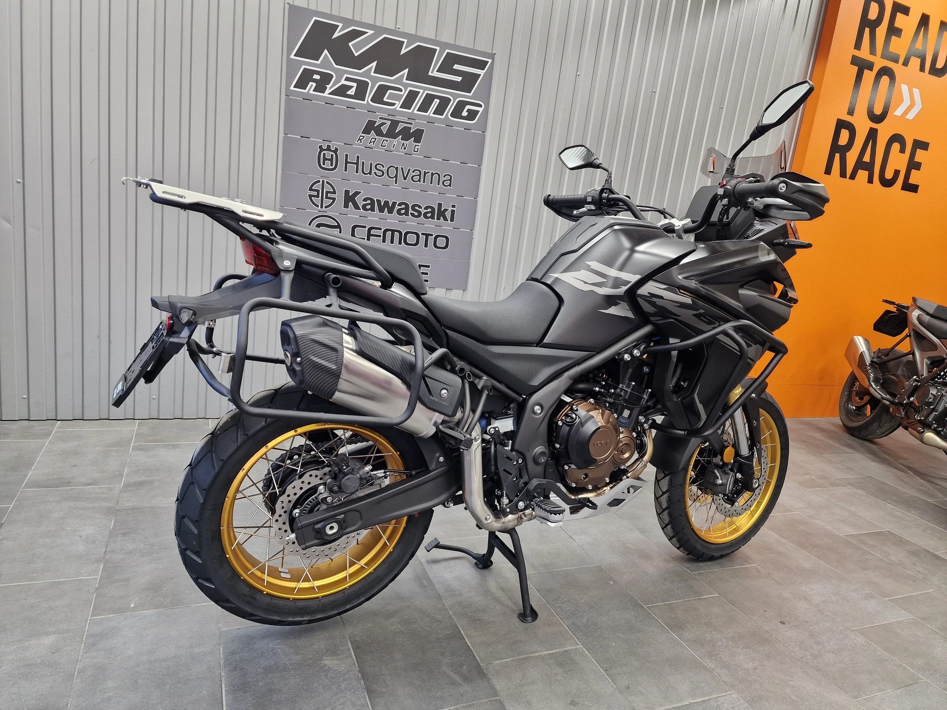 VOGE 625 DSX-image-4