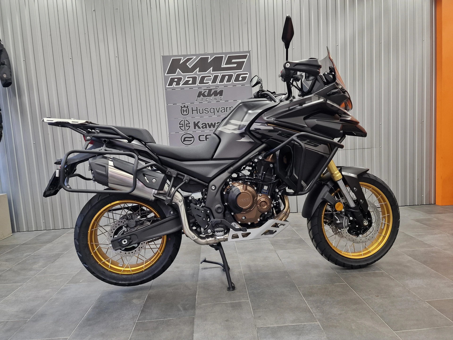 VOGE 625 DSX