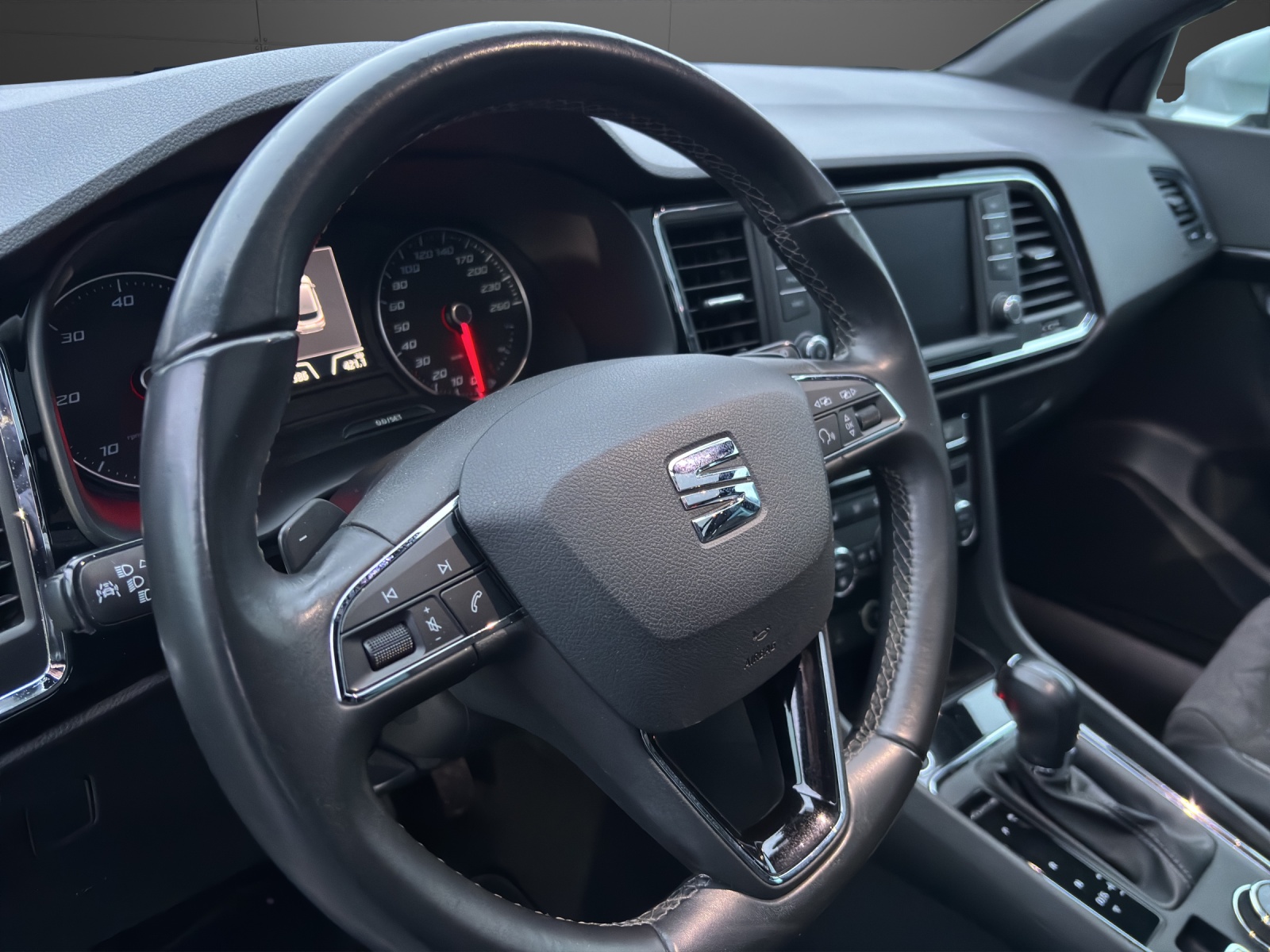 SEAT Ateca 2.0 TDI CR Xcellence 4Drive DSG-image-4