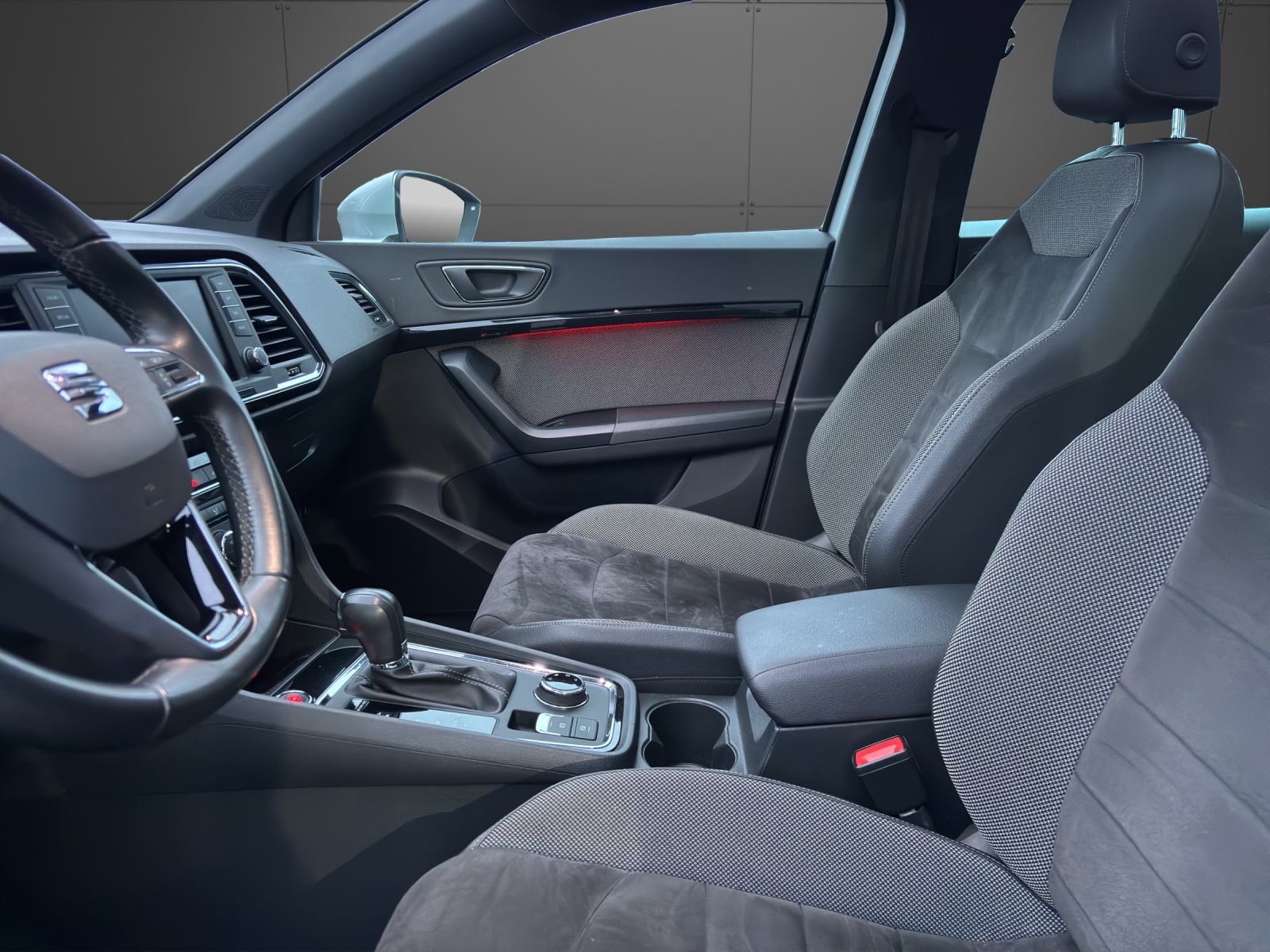 SEAT Ateca 2.0 TDI CR Xcellence 4Drive DSG-image-2
