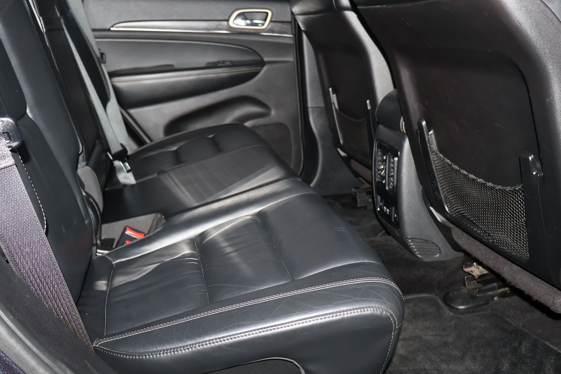JEEP Grand Cherokee 3.0 CRD Platium Edition-image-12