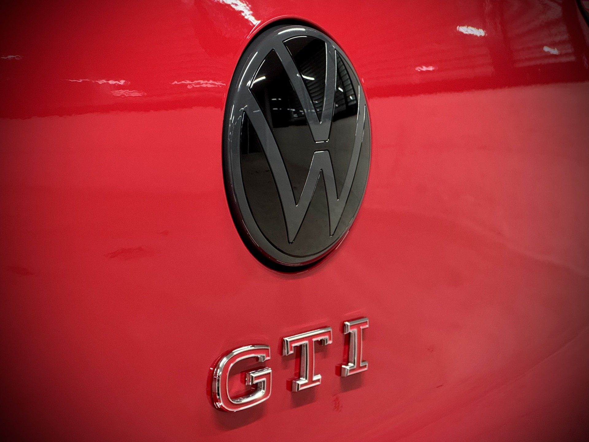 VW Golf 2.0 TSI GTI Edition 50 DSG-image-7
